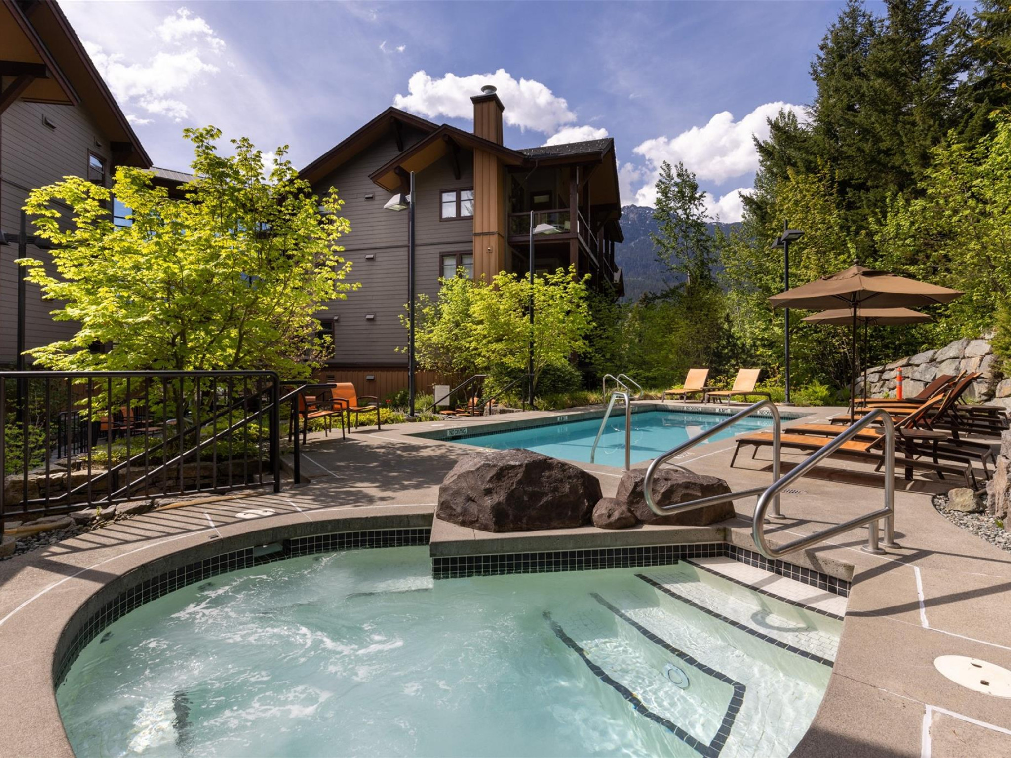 309B-2020 London Lane image 27