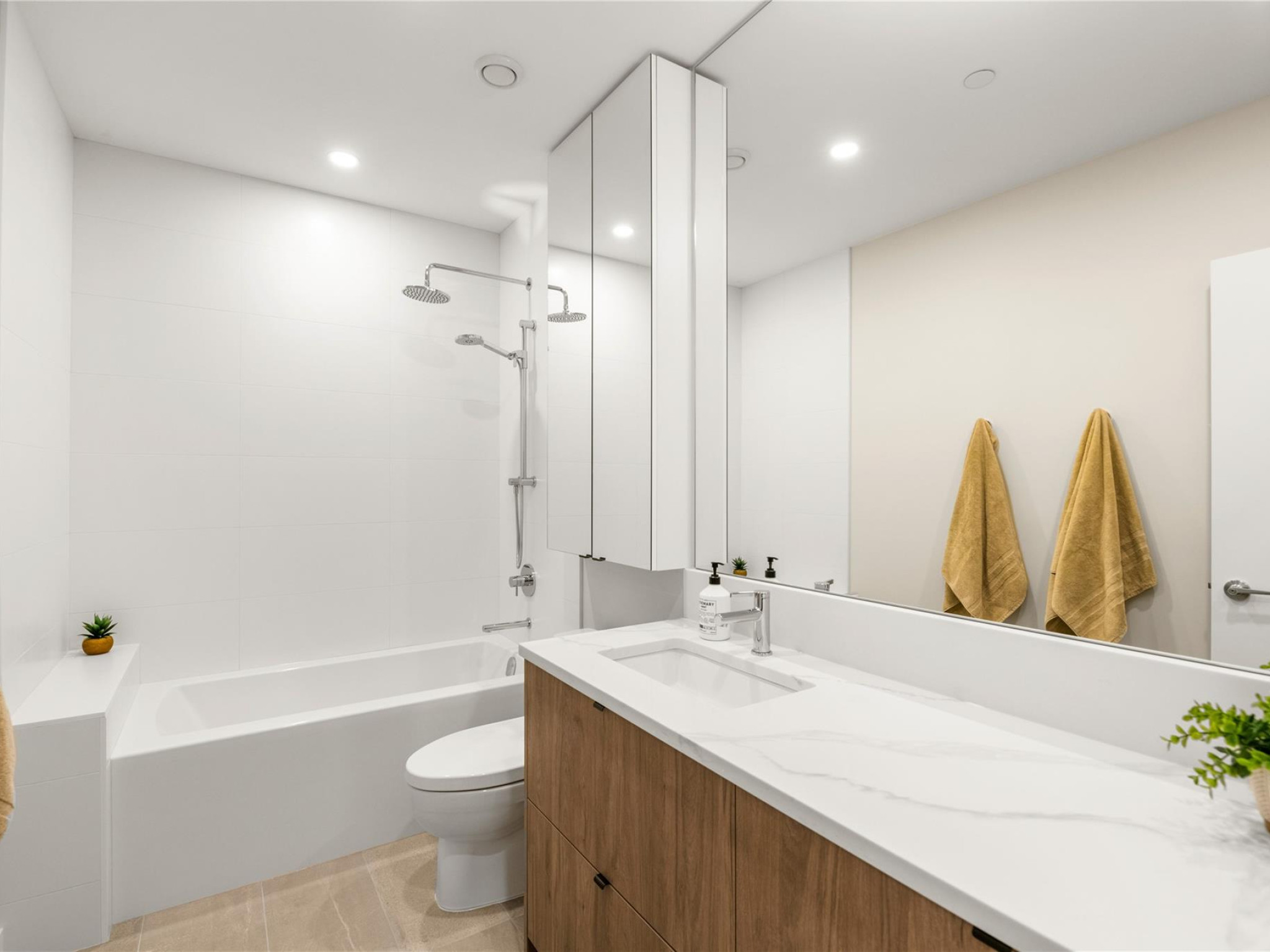 25-4000 Sunstone Way image 20