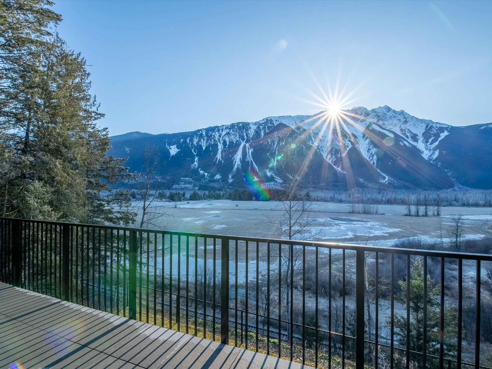 25-4000 Sunstone Way image 25