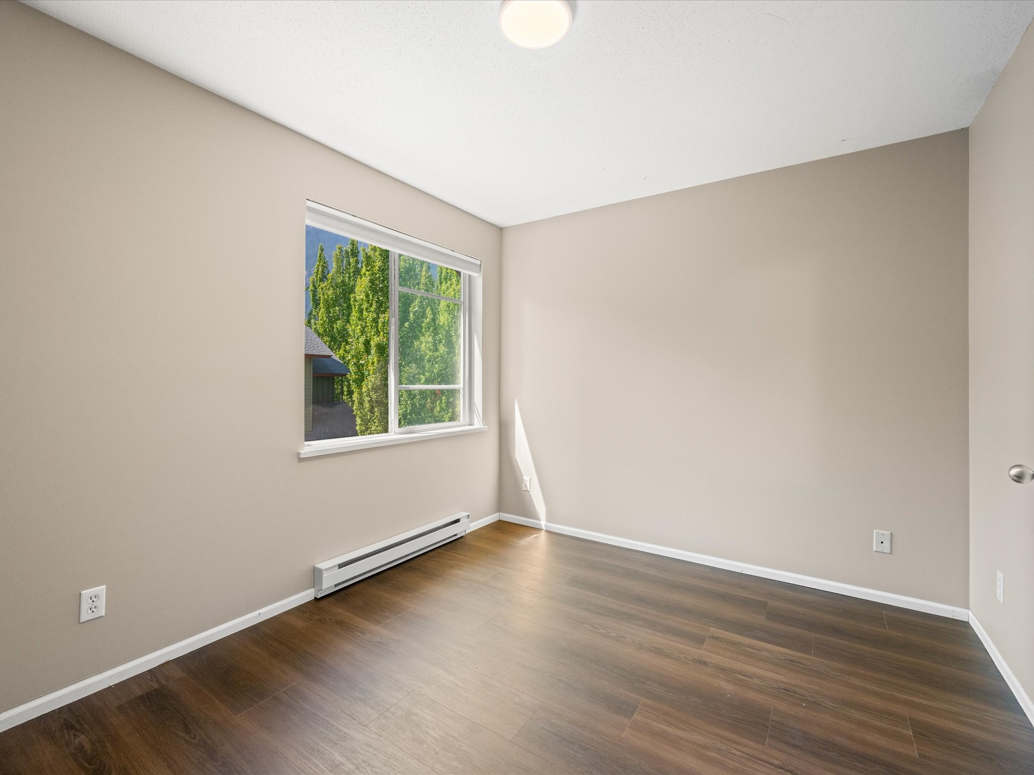 18-1450 Vine Road image 14