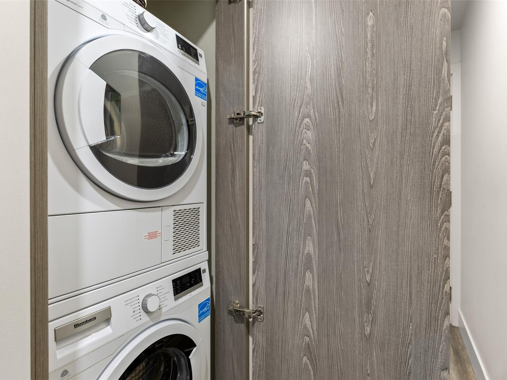 313-7350 Crabapple Court image 13