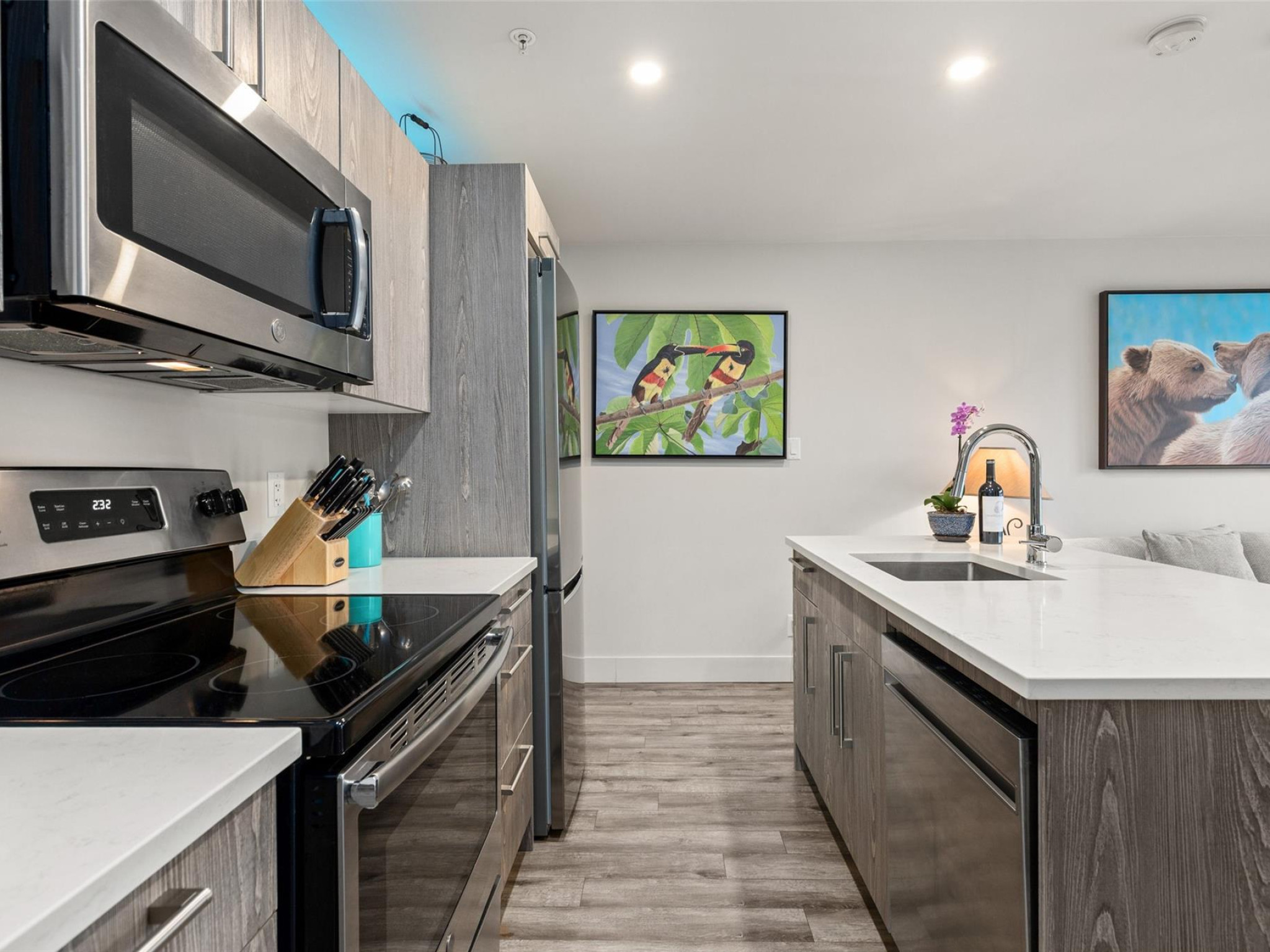 313-7350 Crabapple Court image 19