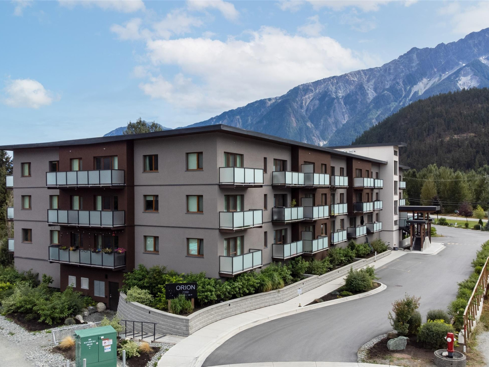 313-7350 Crabapple Court image 24