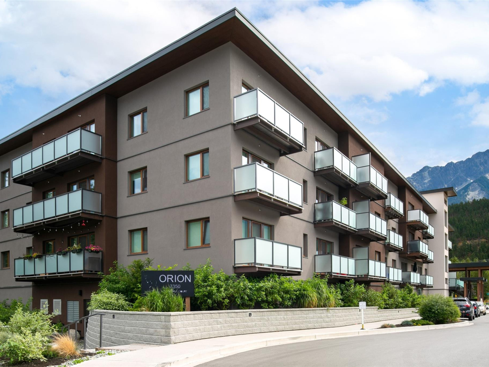 313-7350 Crabapple Court image 25