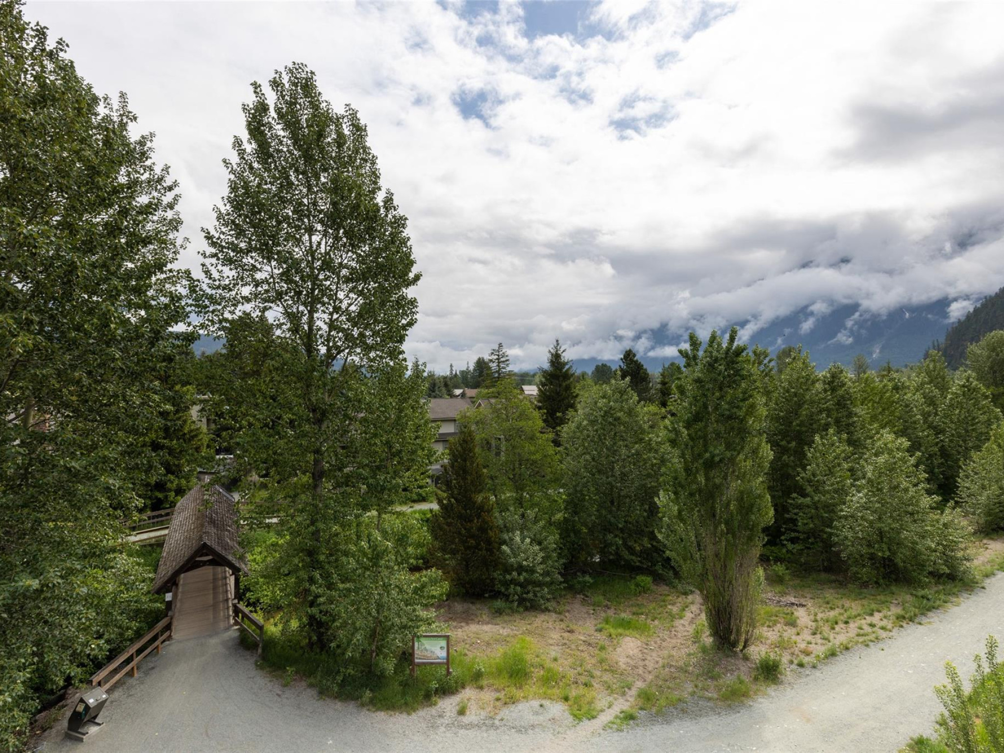 313-7350 Crabapple Court image 26