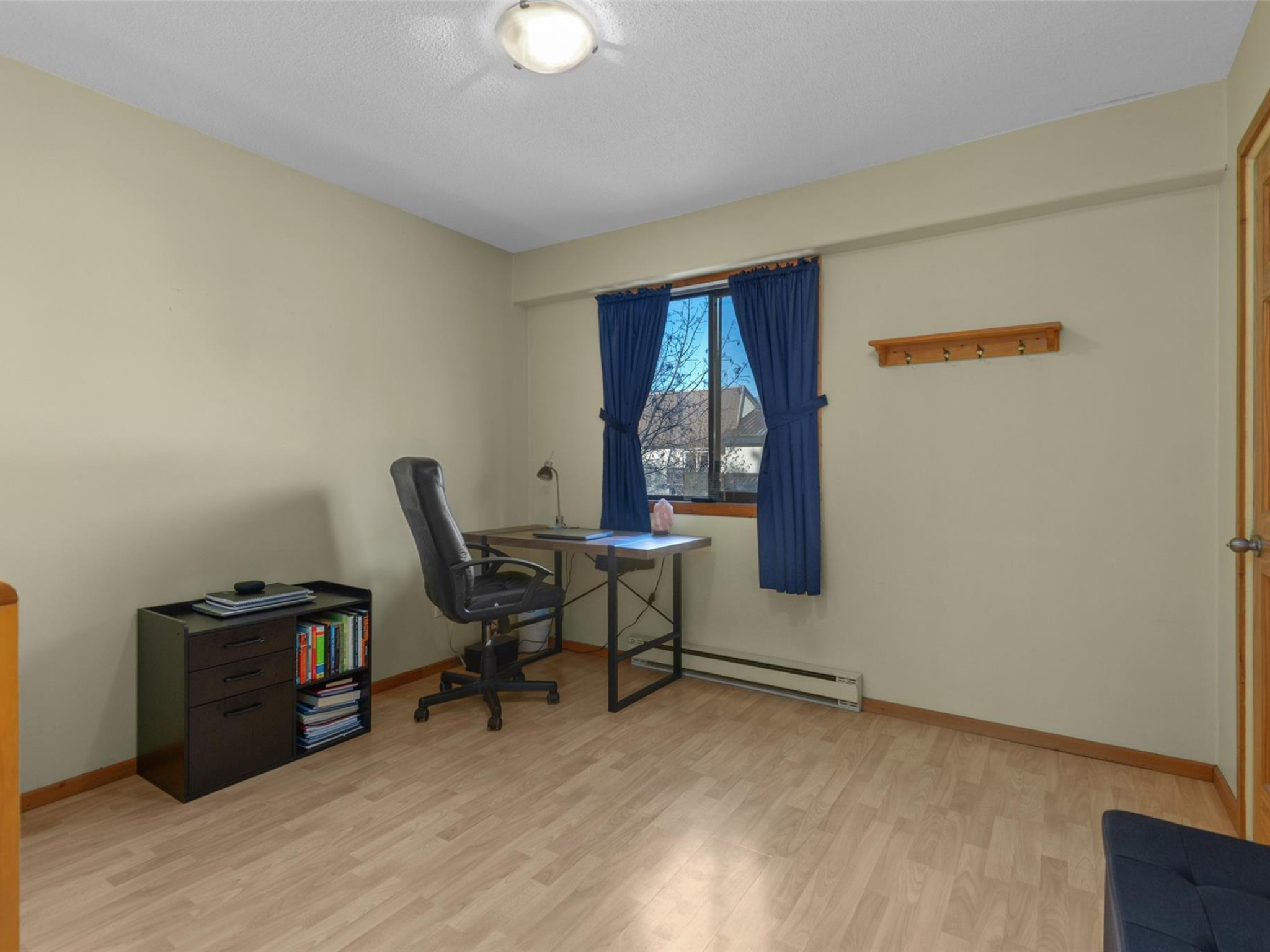 15-1470 Laurel Street image 15