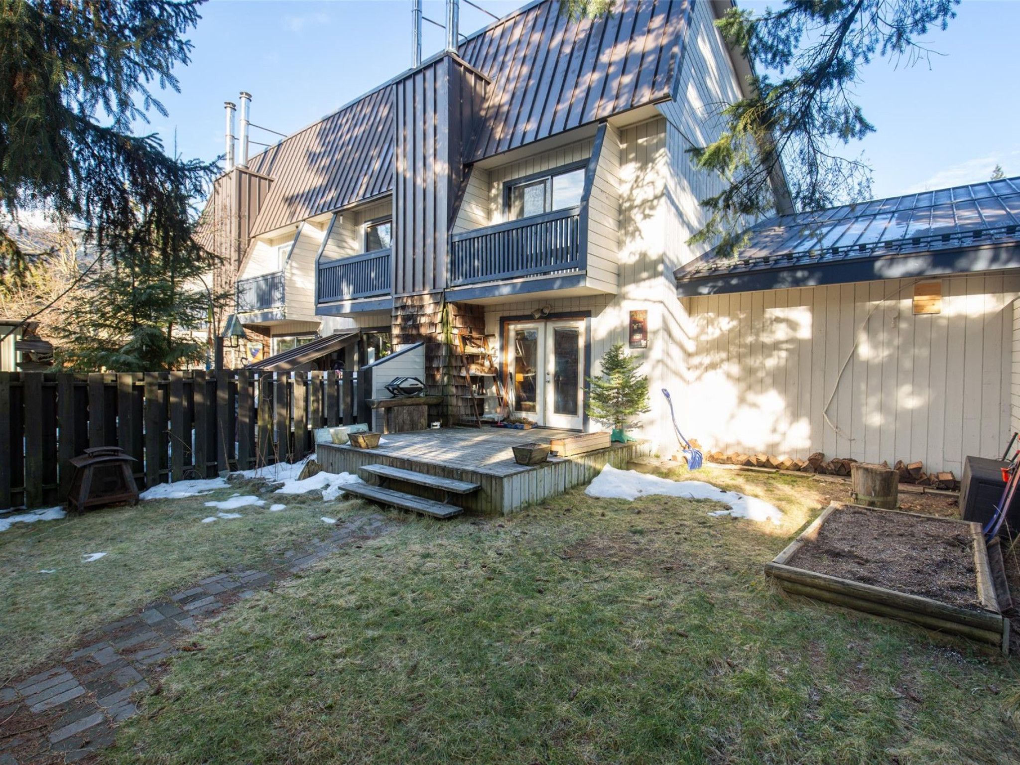 15-1470 Laurel Street image 23