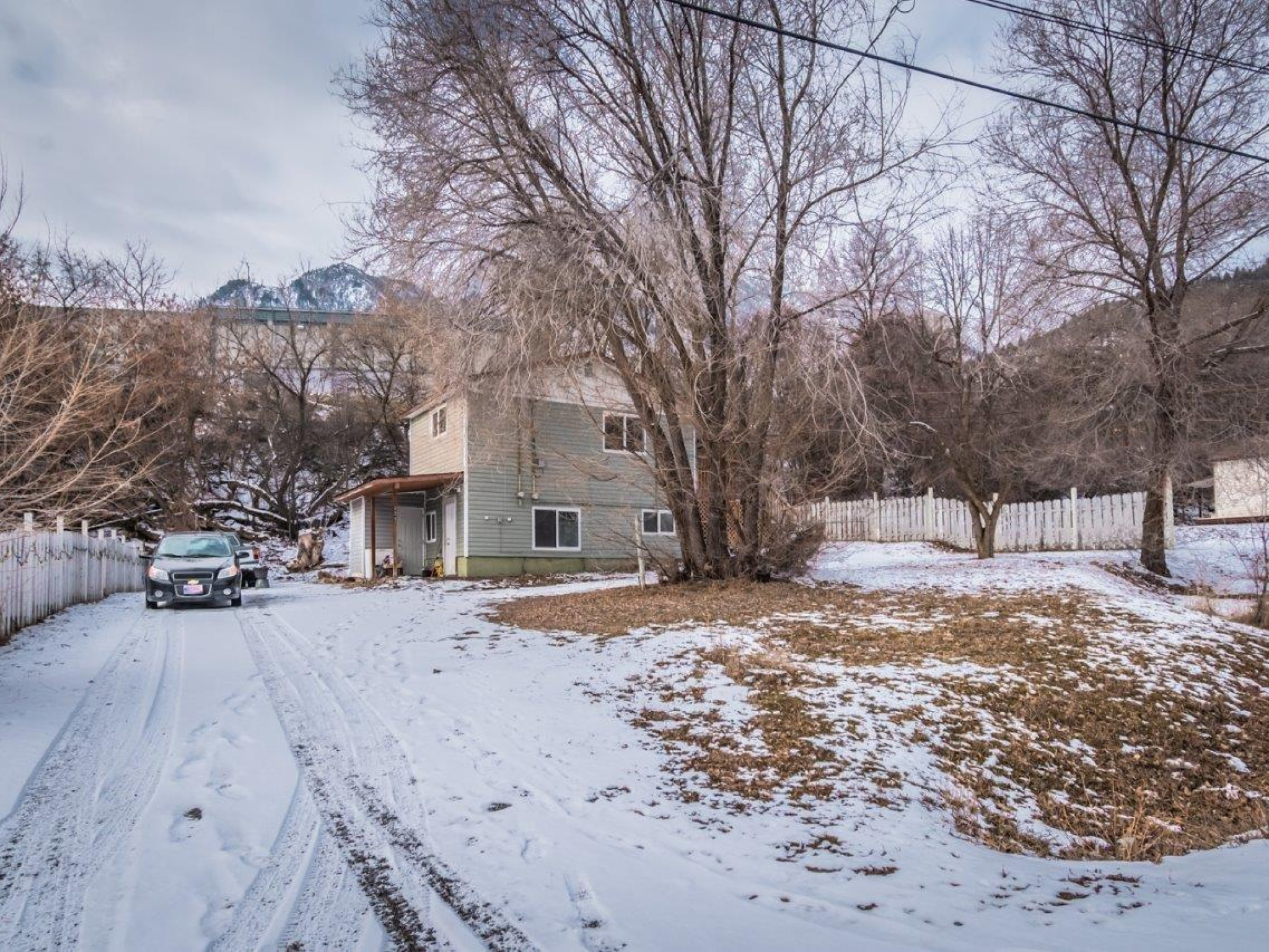 771 Foster Drive image 20