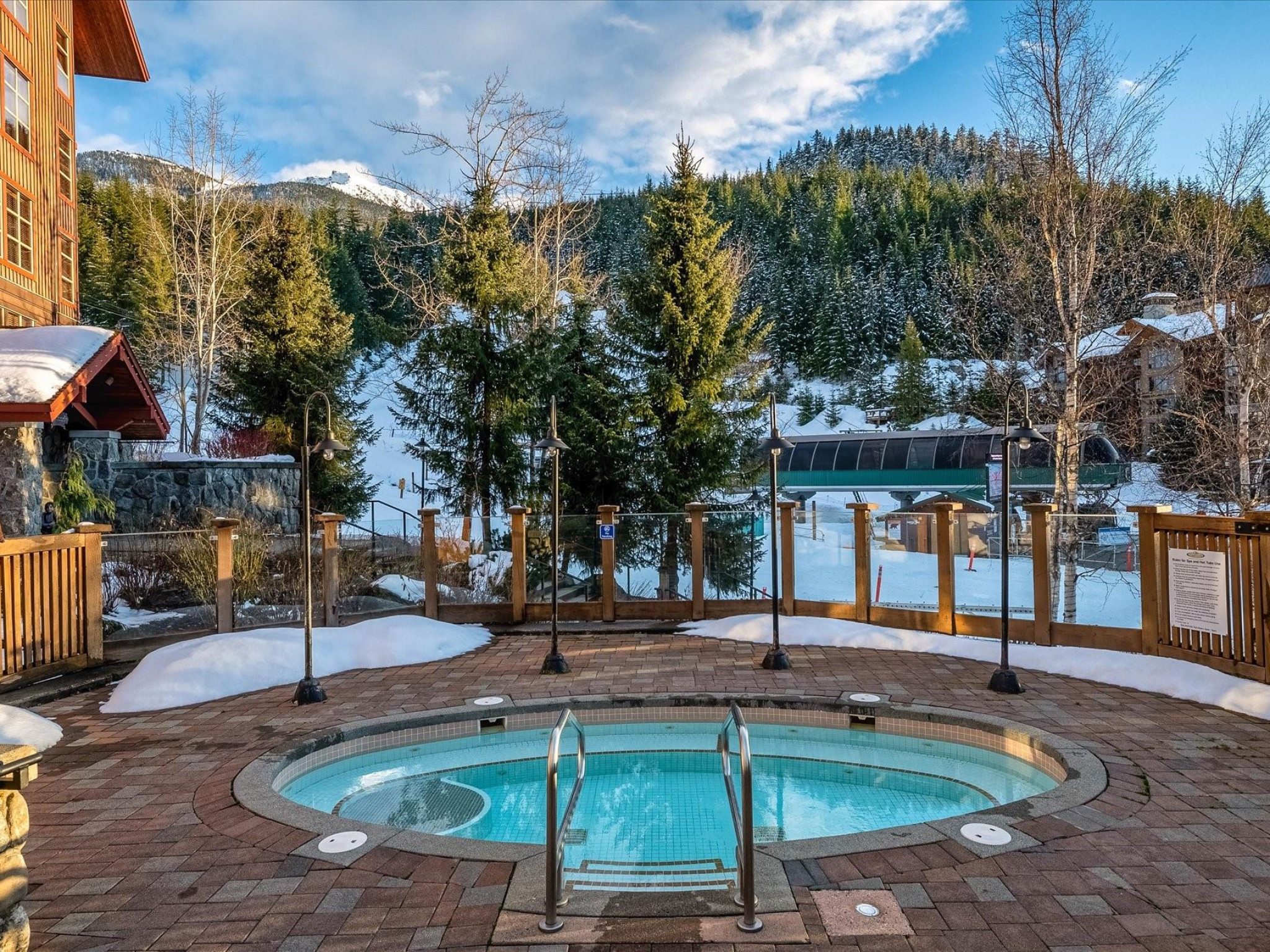 326D-2036 London Lane image 25