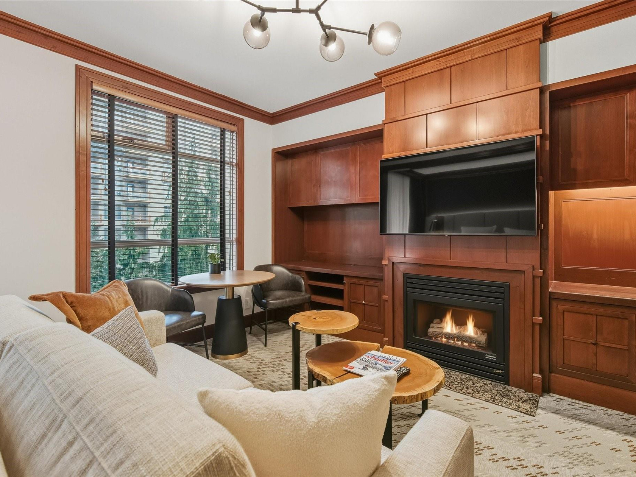 454-4591 Blackcomb Way image 11