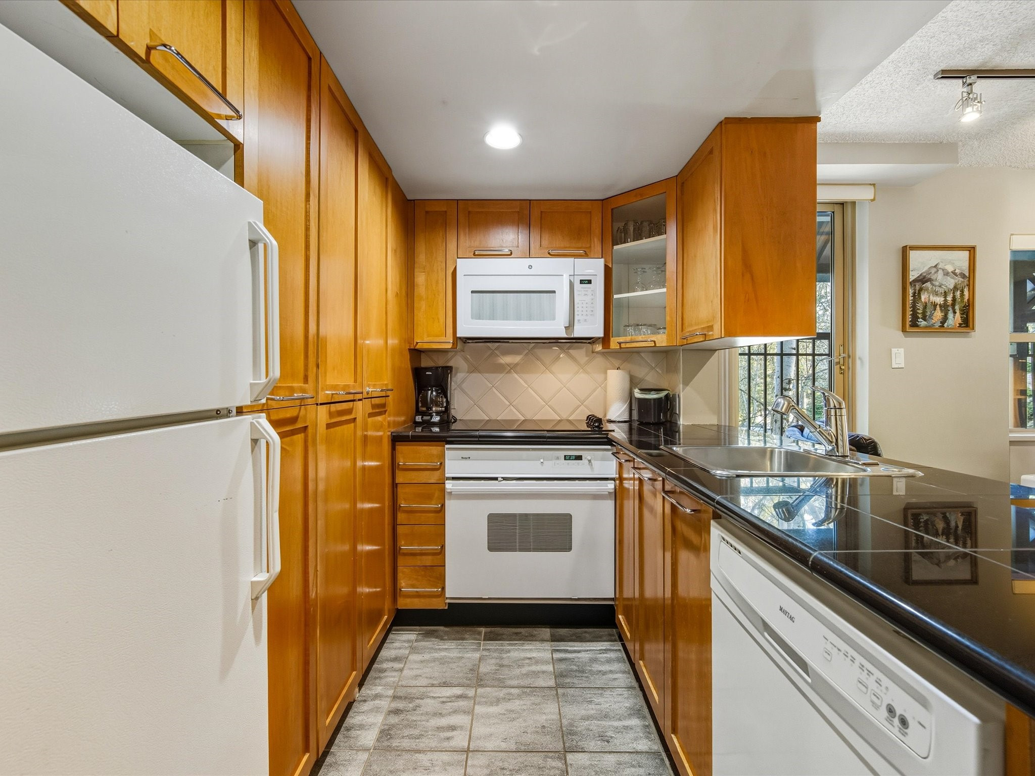 3308-4295 Blackcomb Way image 10