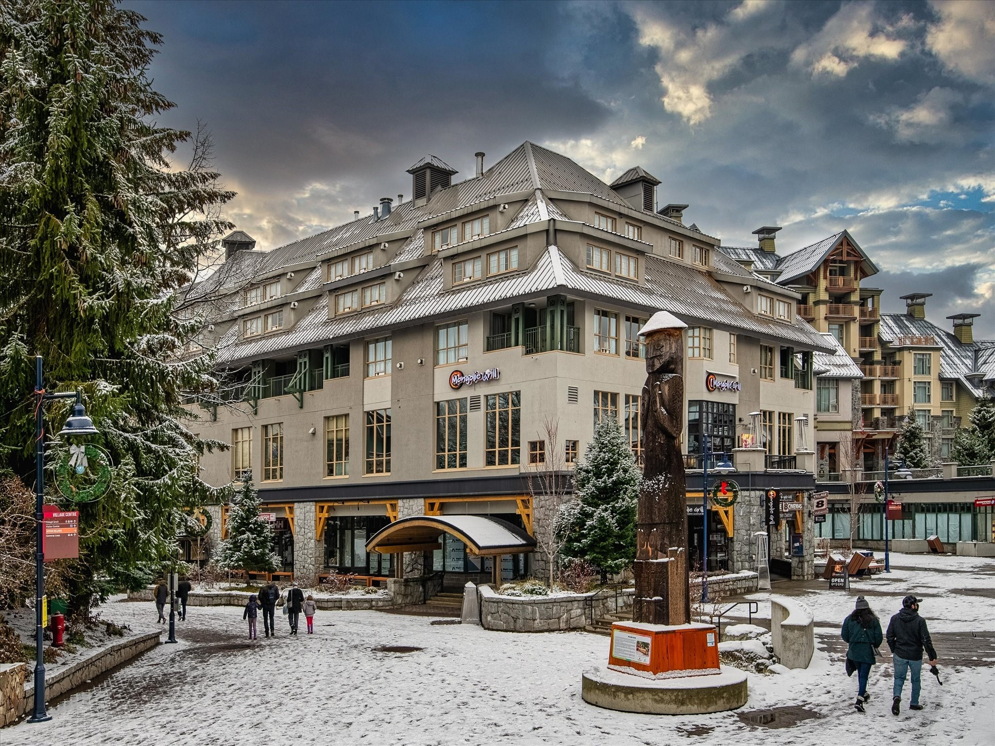 3308-4295 Blackcomb Way image 17