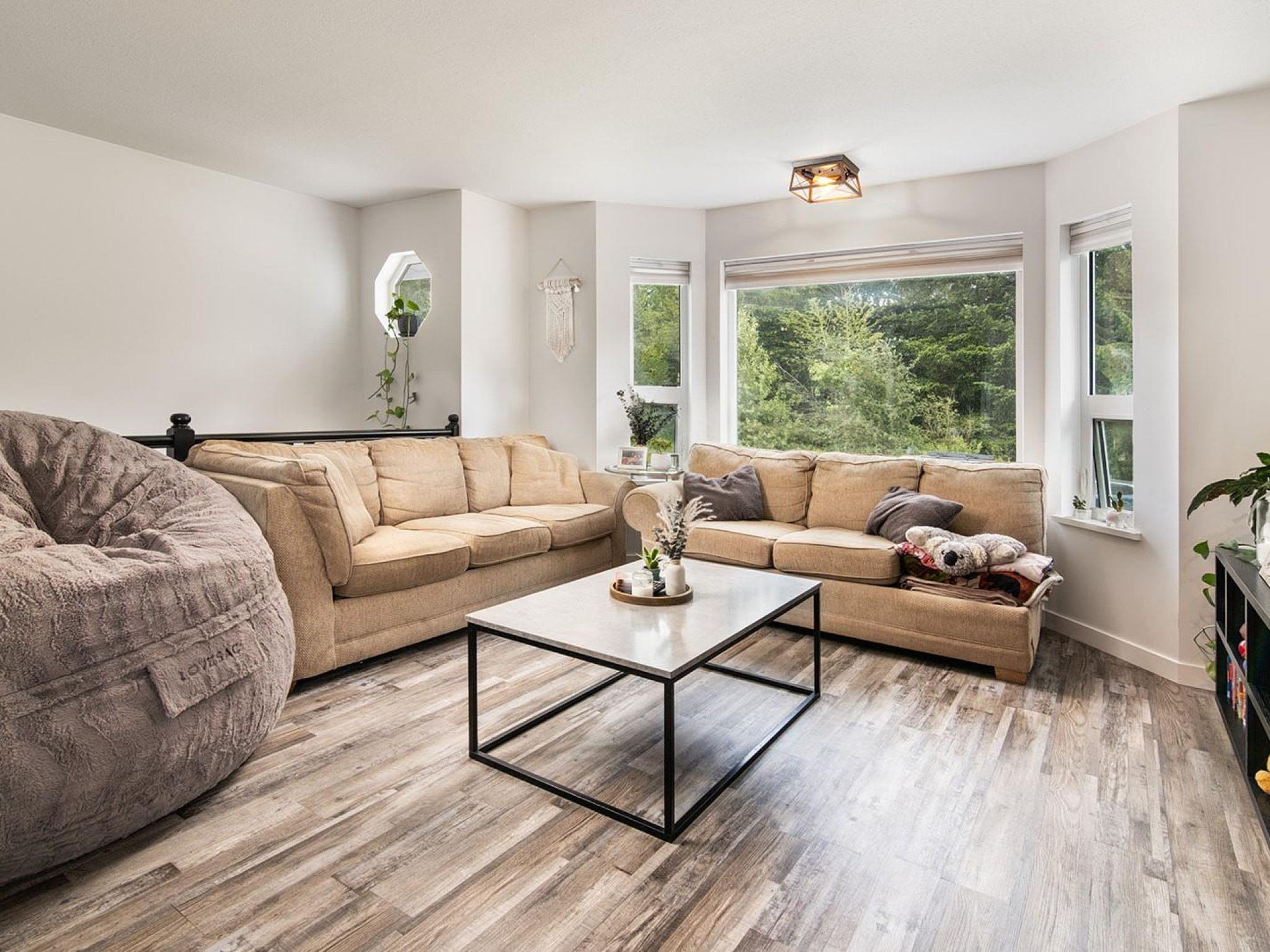 7403 Harrow Road image 4