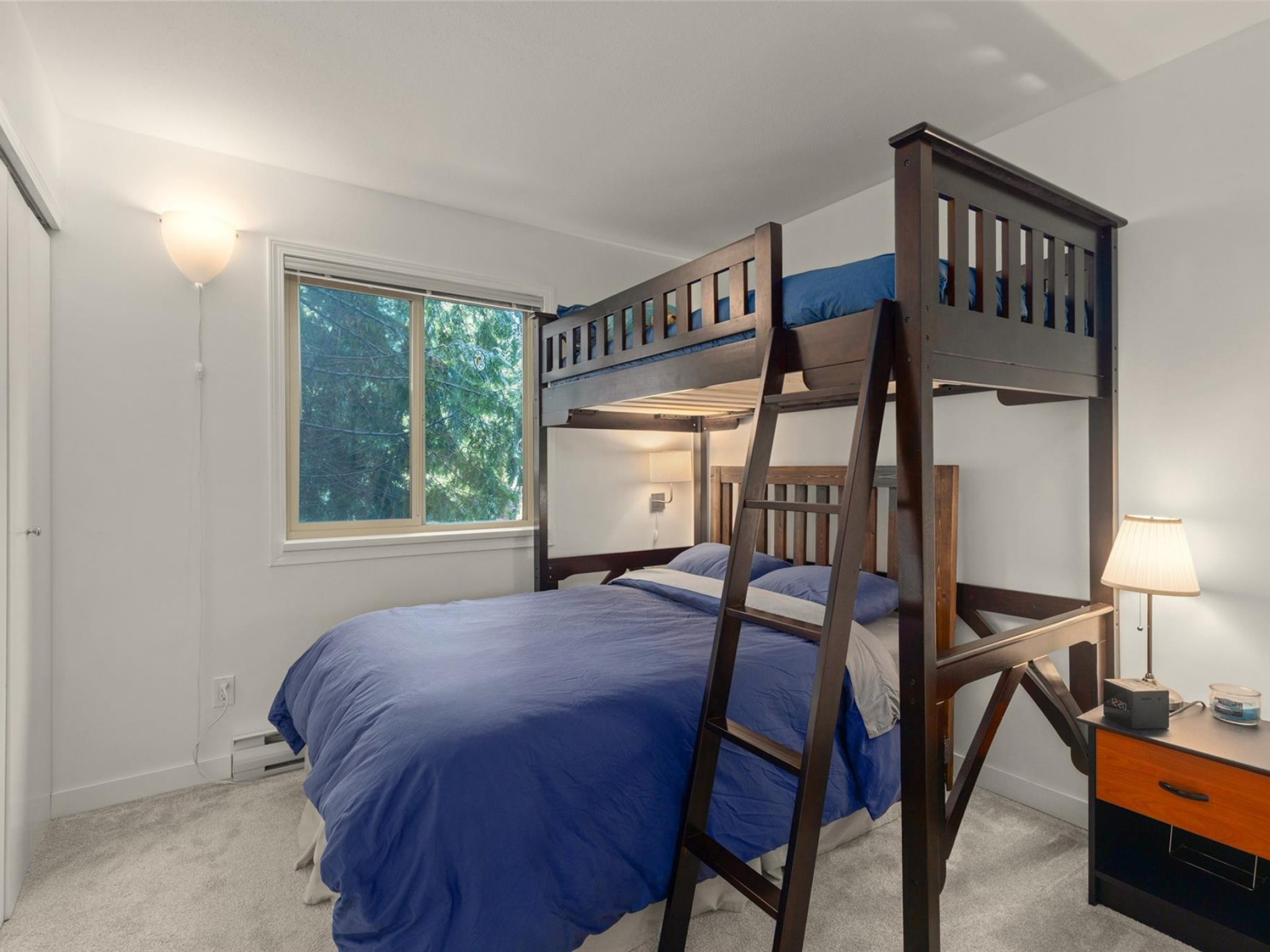 216-3070 Hillcrest Drive image 16