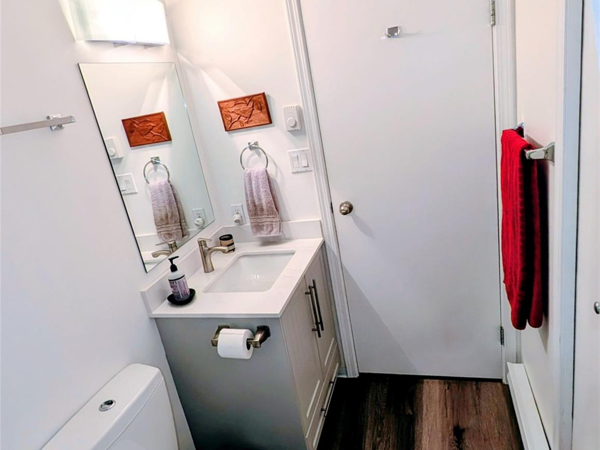 216-3070 Hillcrest Drive image 19