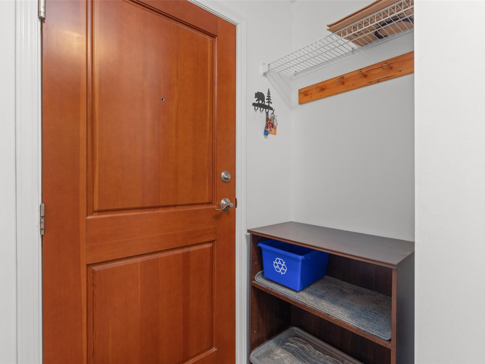 216-3070 Hillcrest Drive image 28