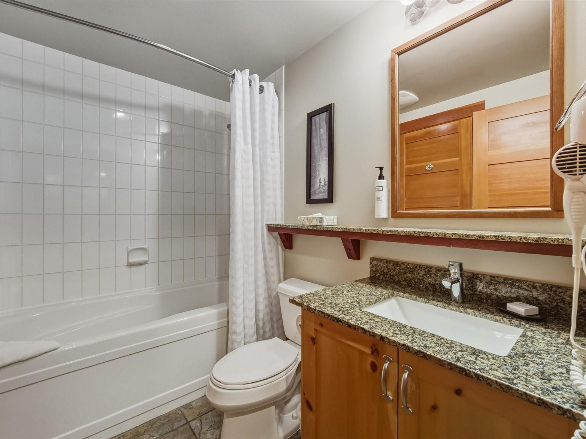 430D-2036 London Lane image 18