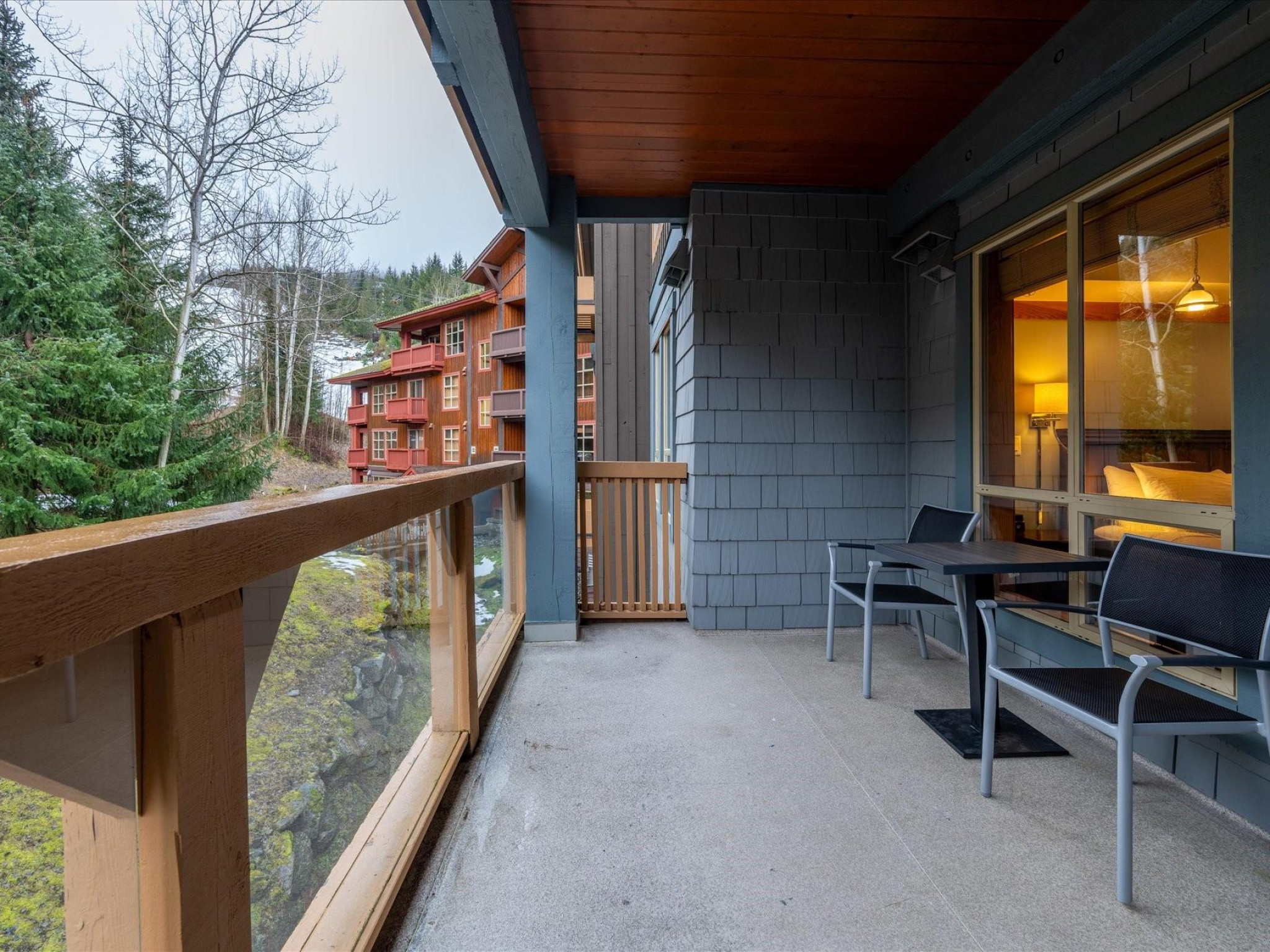 430D-2036 London Lane image 6