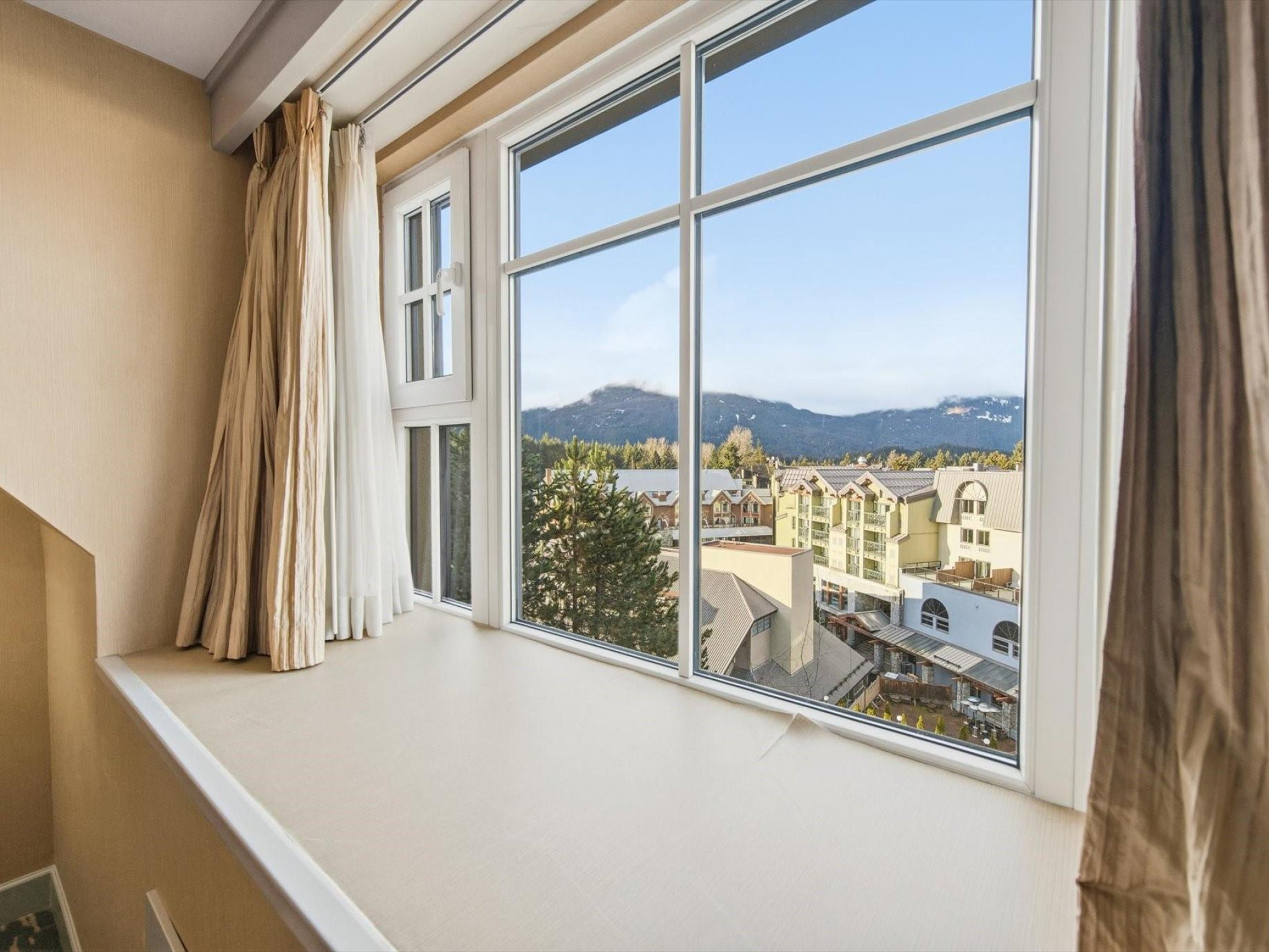 709/711-4050 Whistler Way image 6