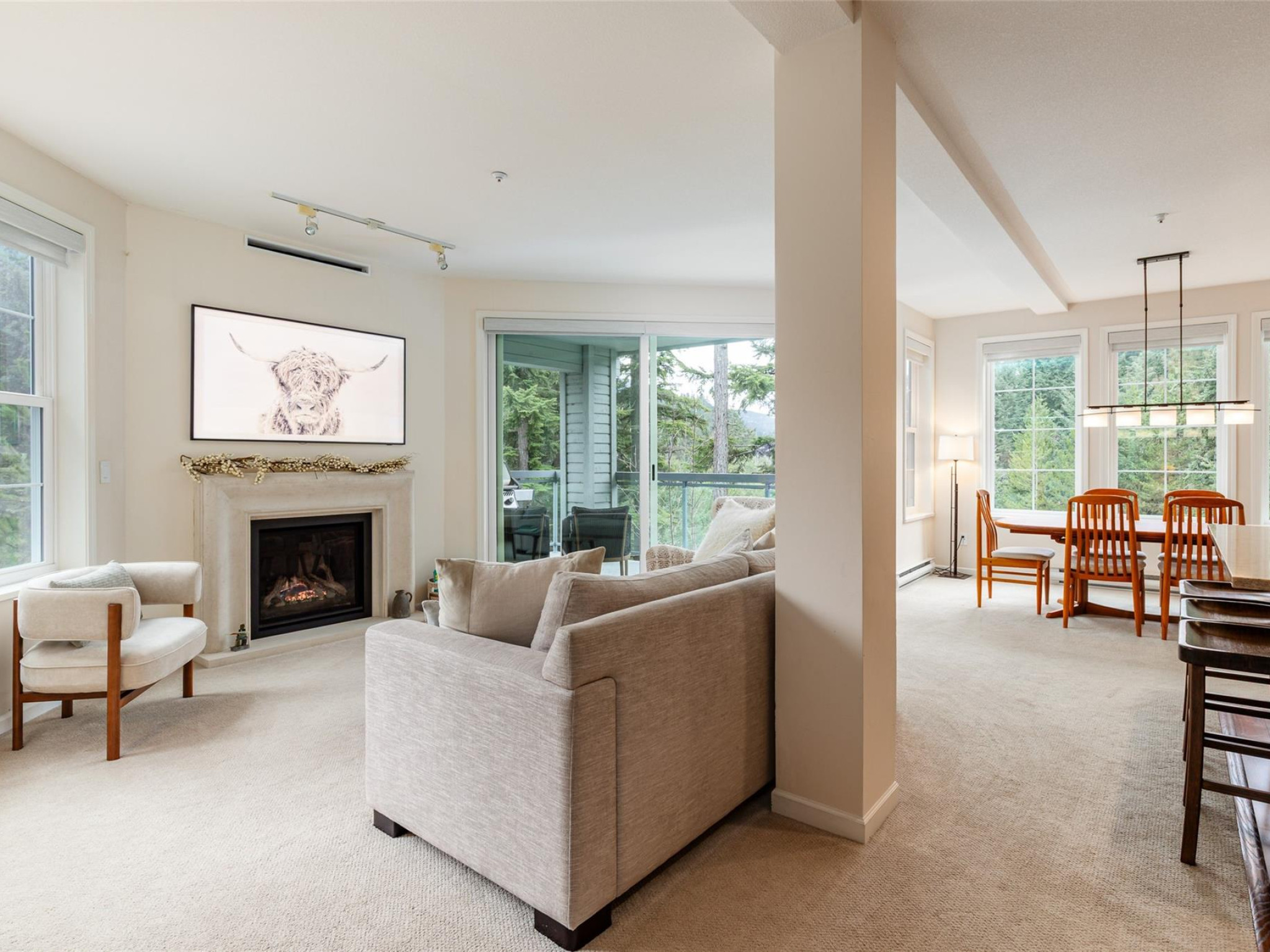 101-3201 Blueberry Drive image 1