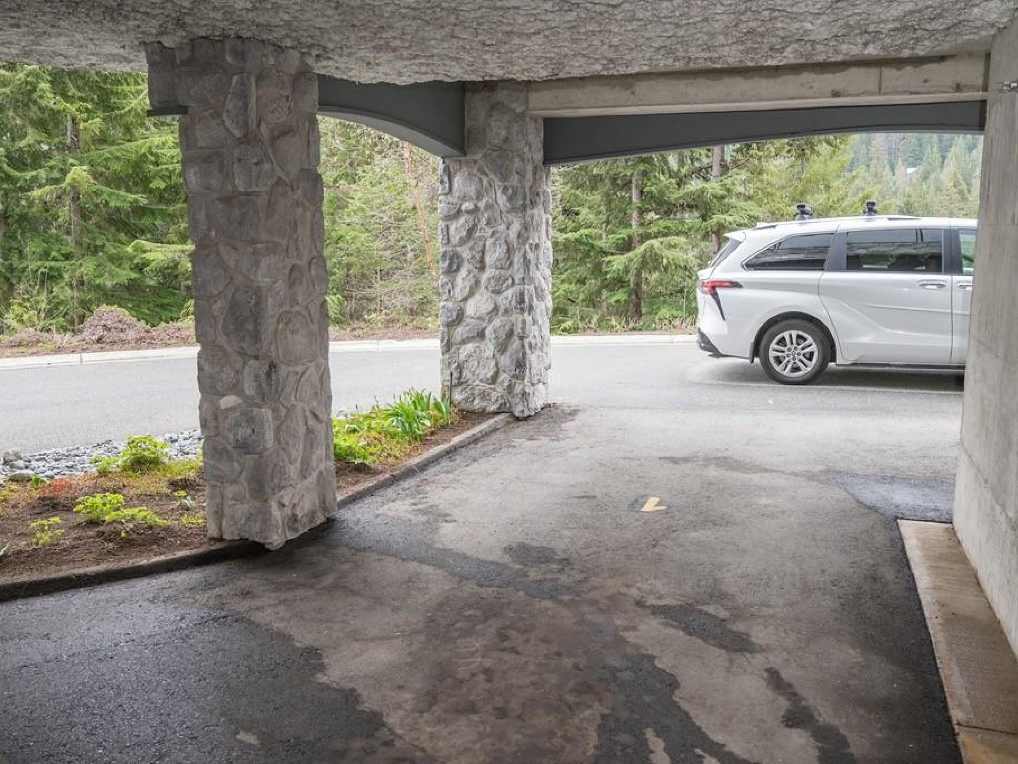 101-3201 Blueberry Drive image 19