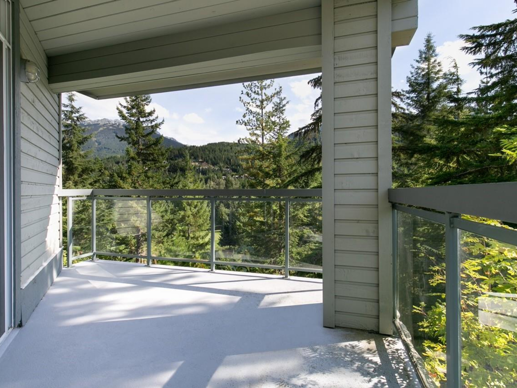 101-3201 Blueberry Drive image 7