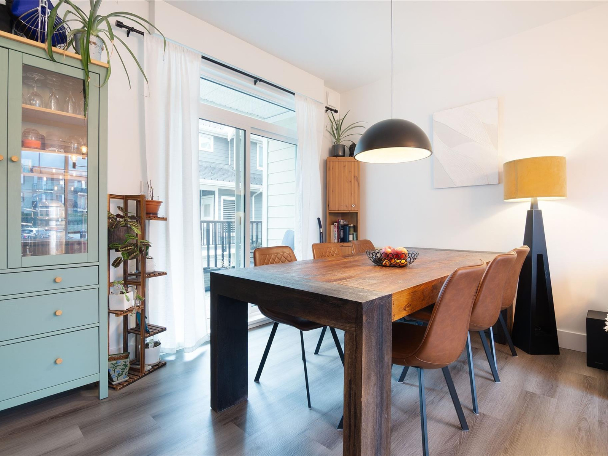 11-7360 Crabapple Court image 3