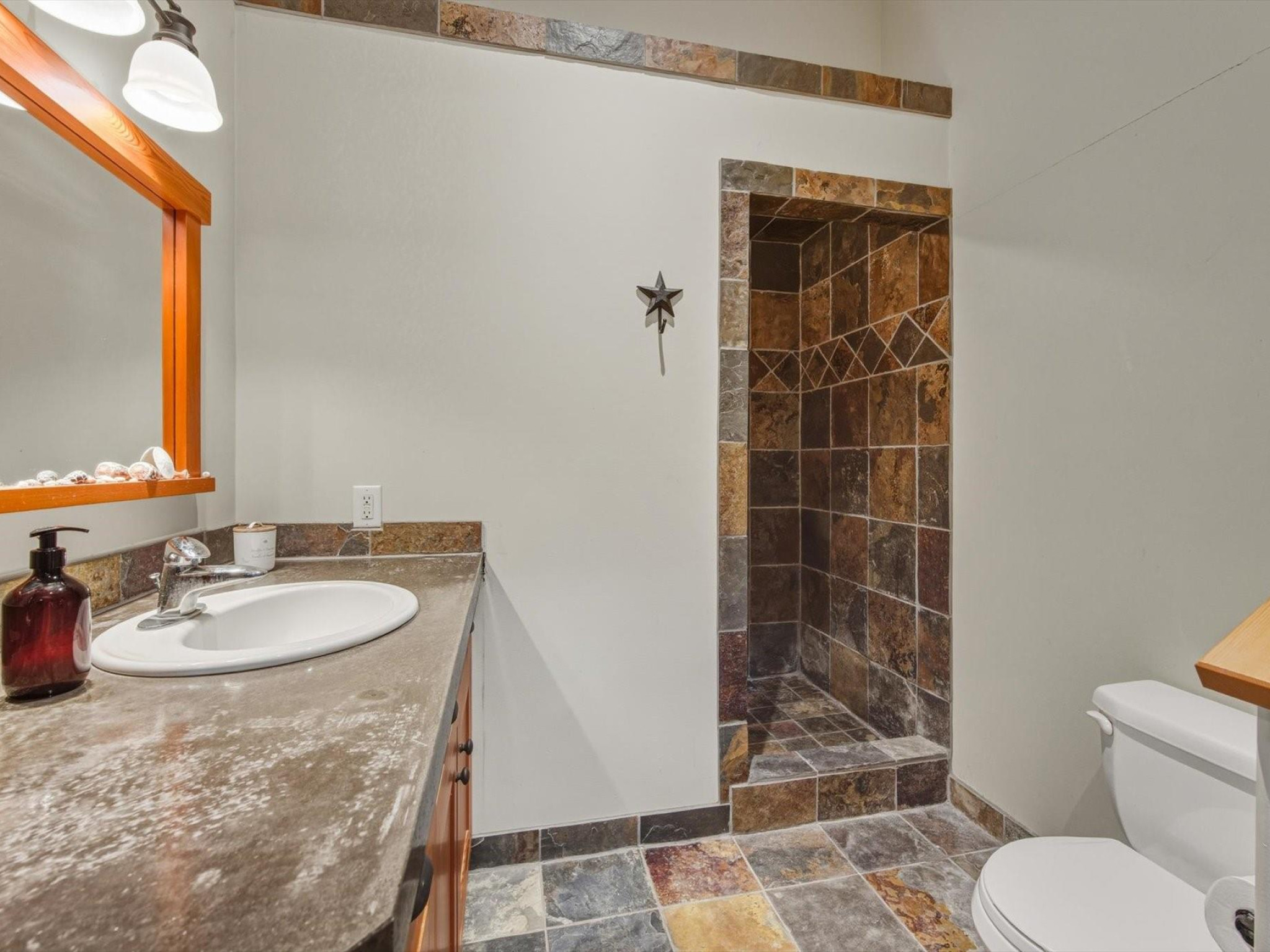 2 Walkerville Road image 16