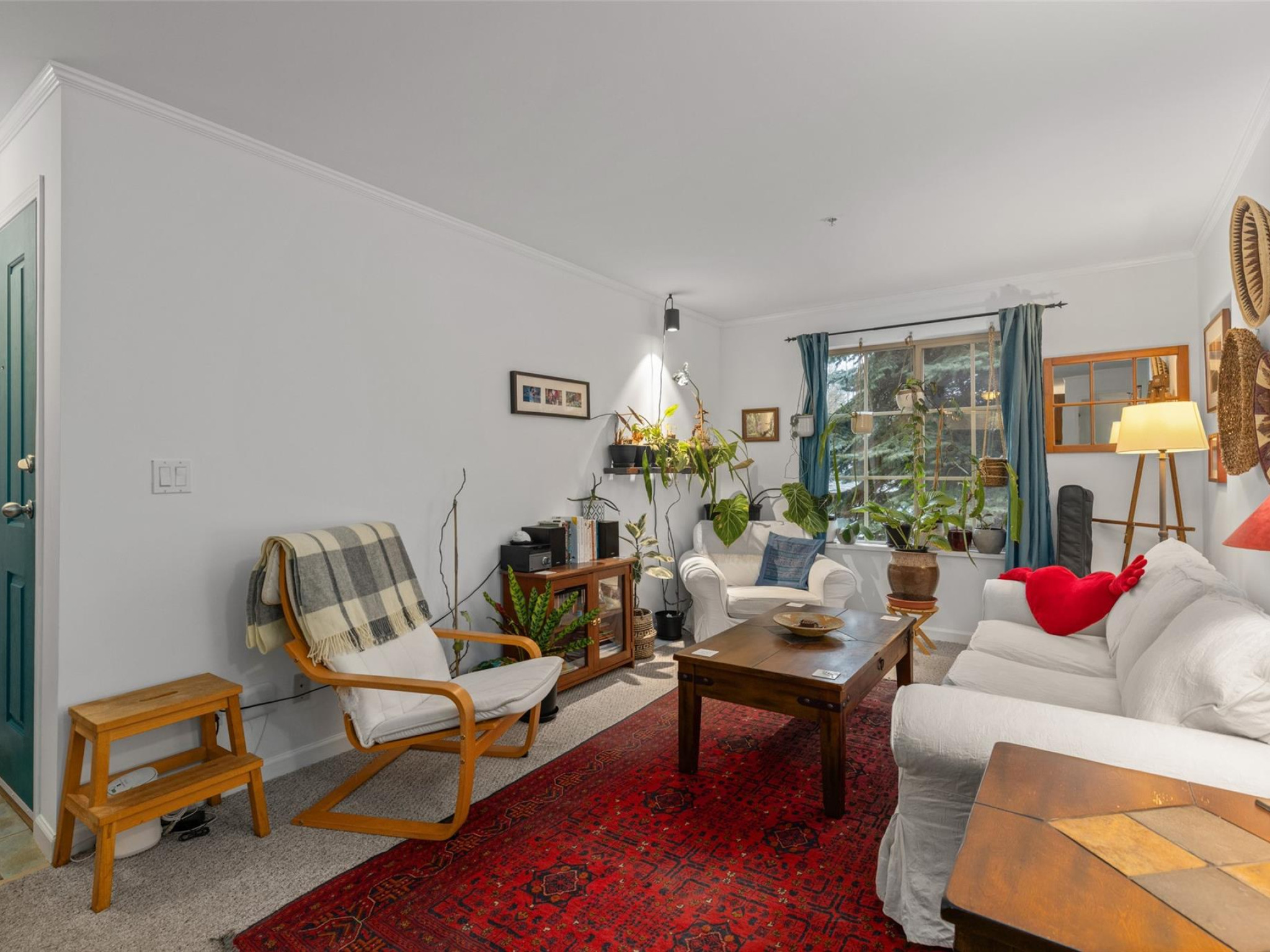 9-1444 Vine Road image 2