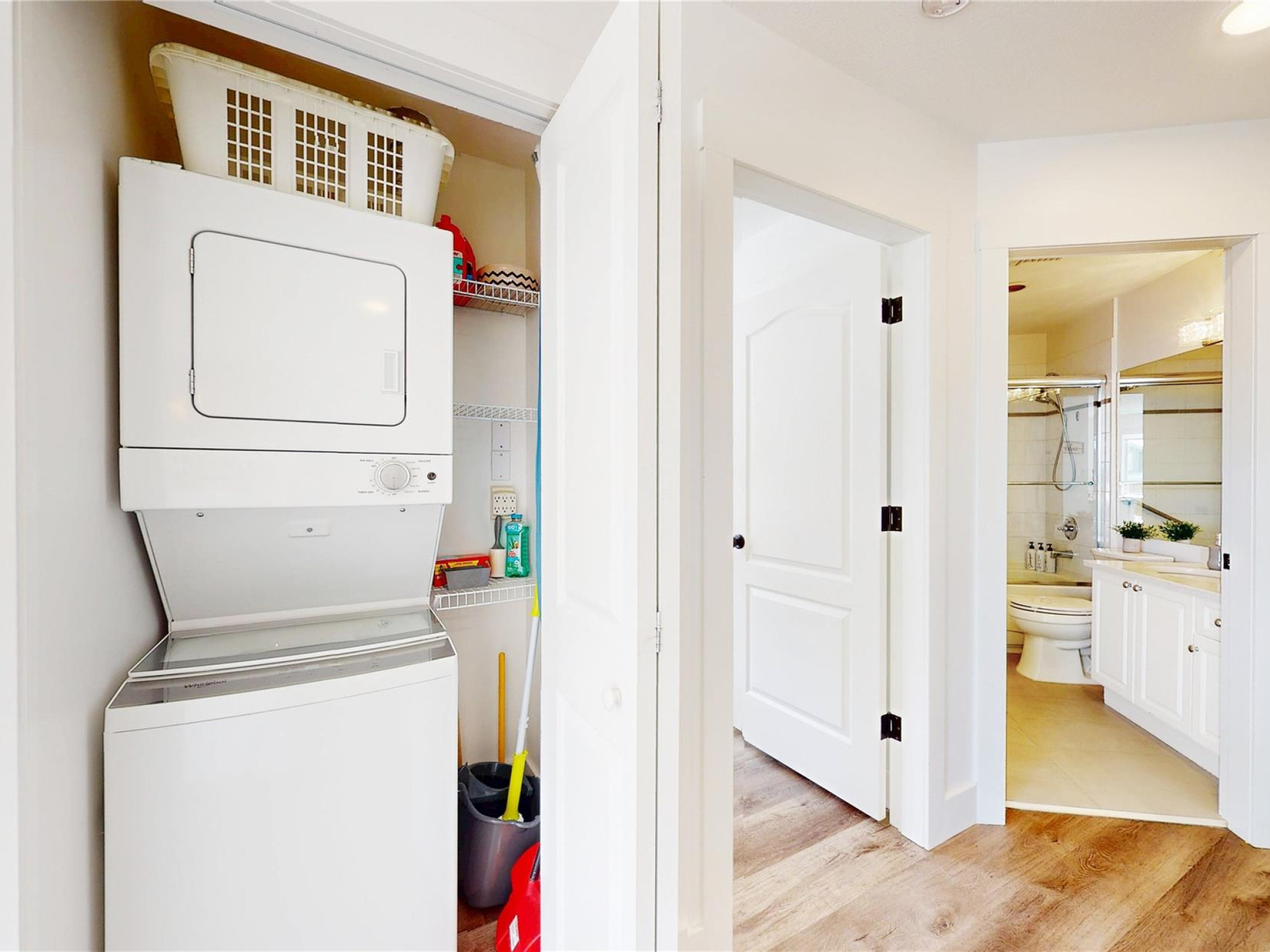 449-4314 Main Street image 20