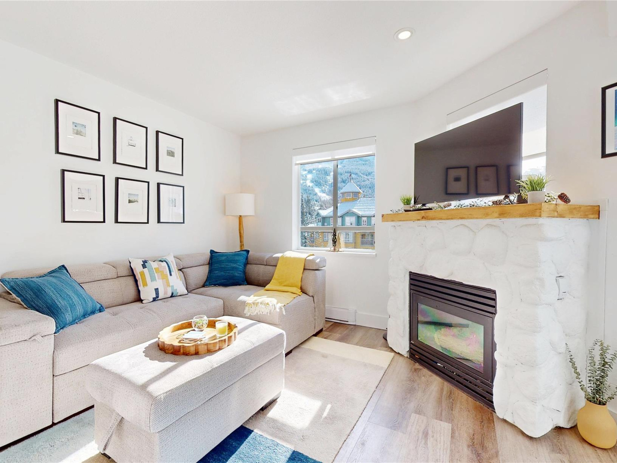 449-4314 Main Street image 4