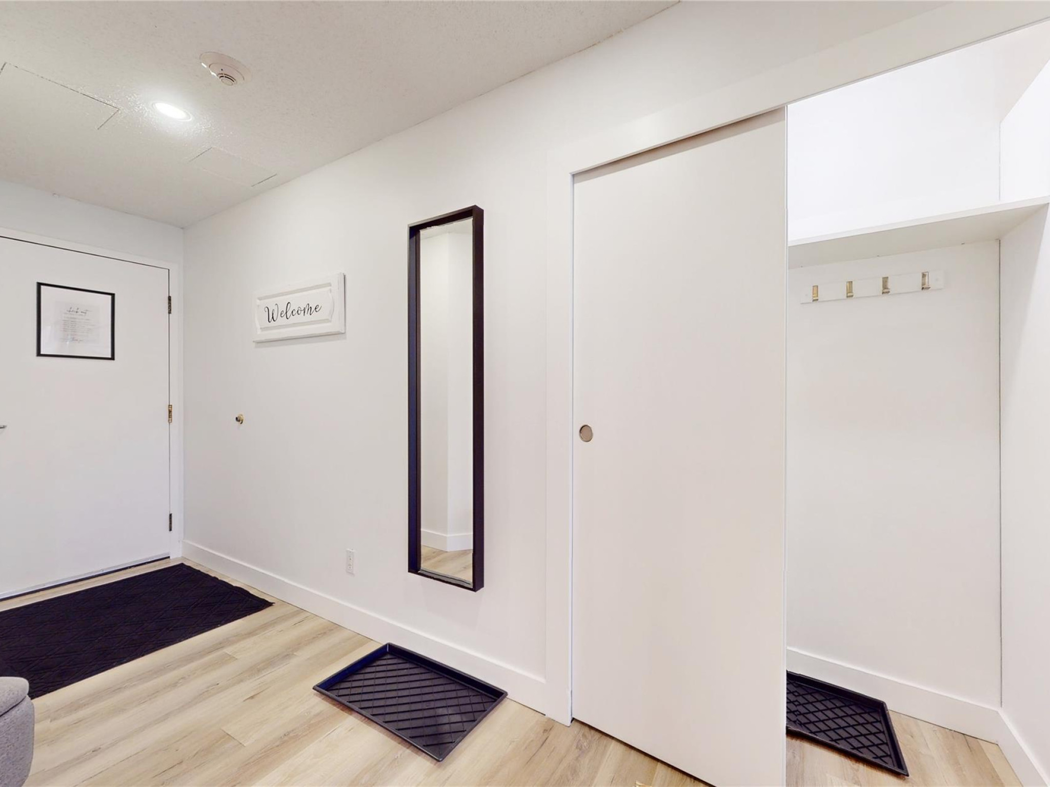 301-4111 Golfer's Approach image 13