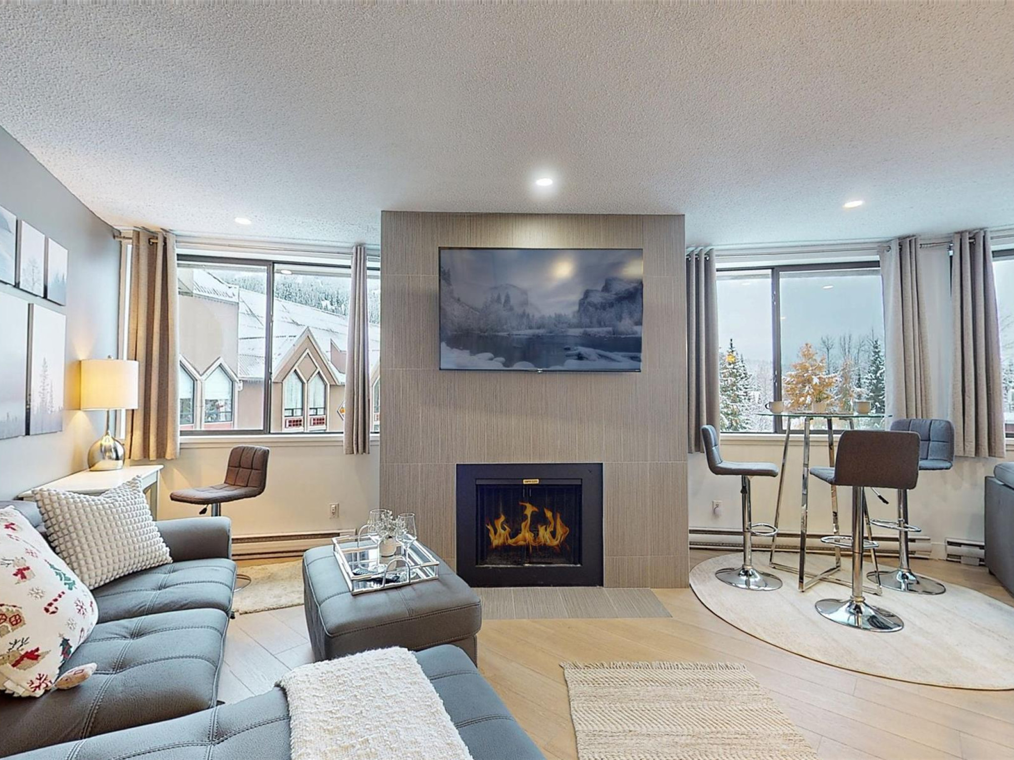 301-4111 Golfer's Approach image 7