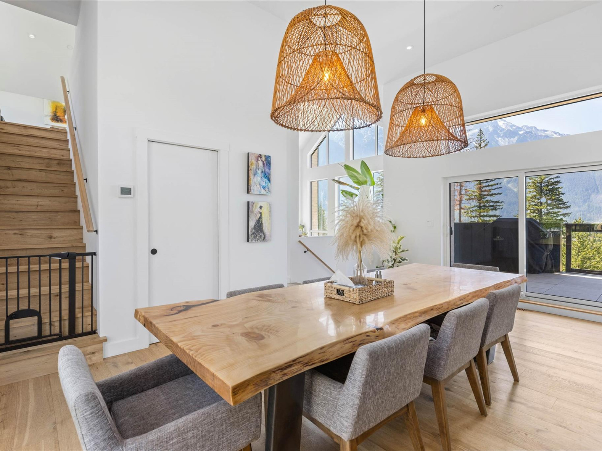 7676 Cerulean Drive image 14