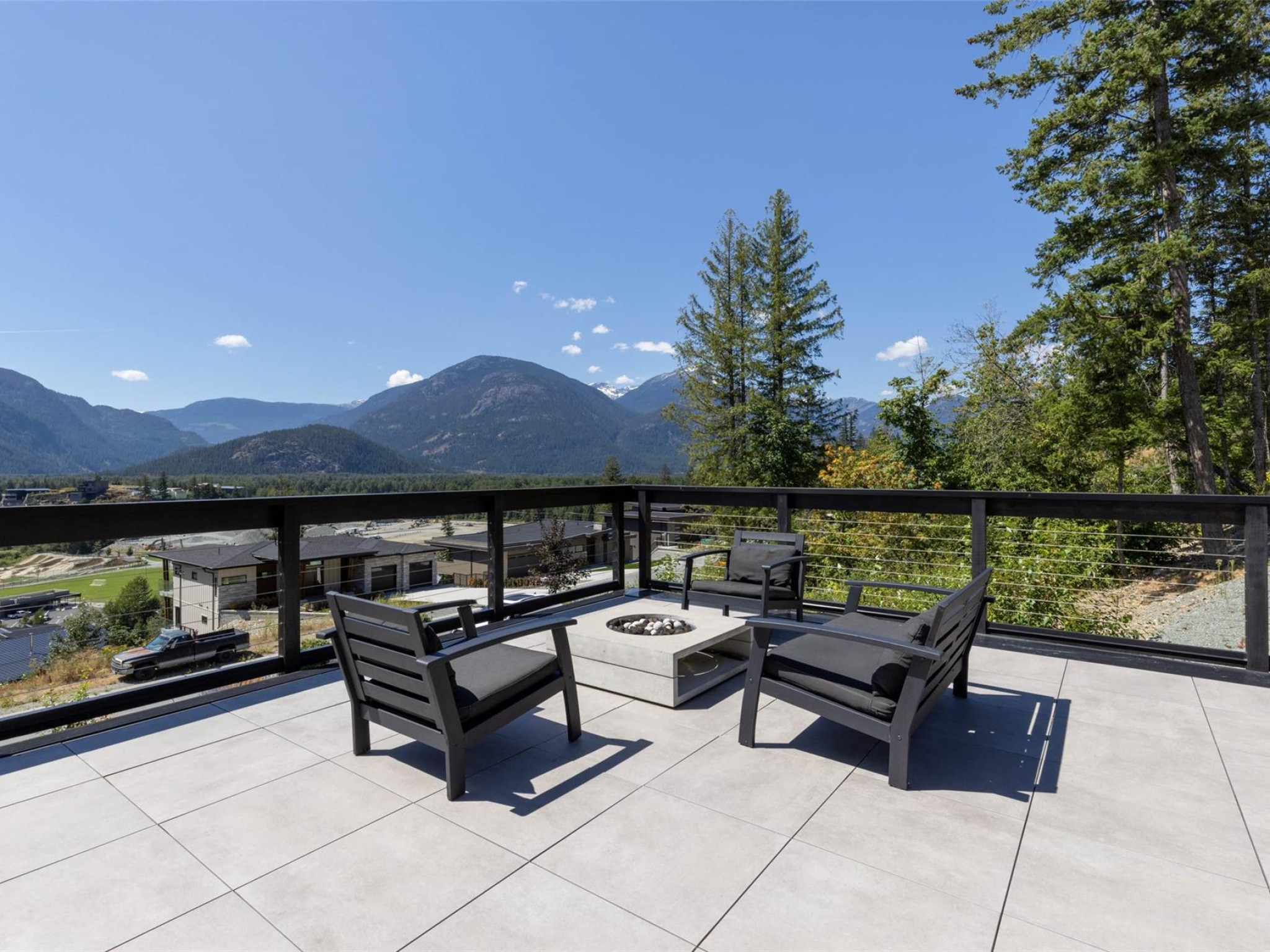 7676 Cerulean Drive image 15