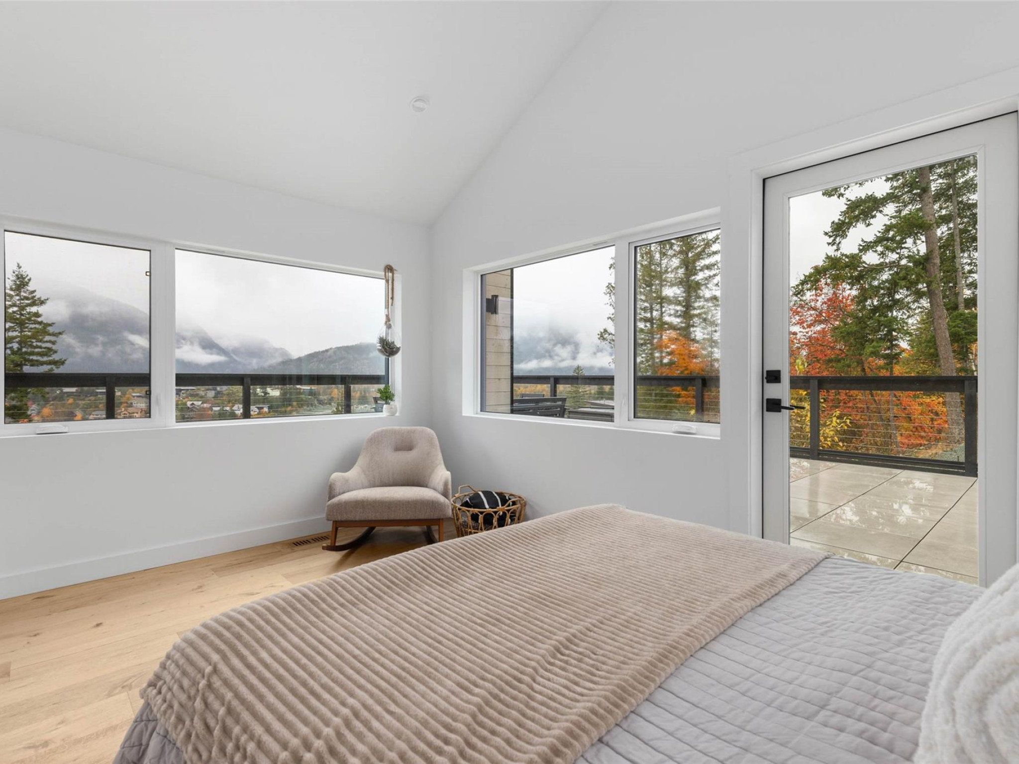 7676 Cerulean Drive image 25