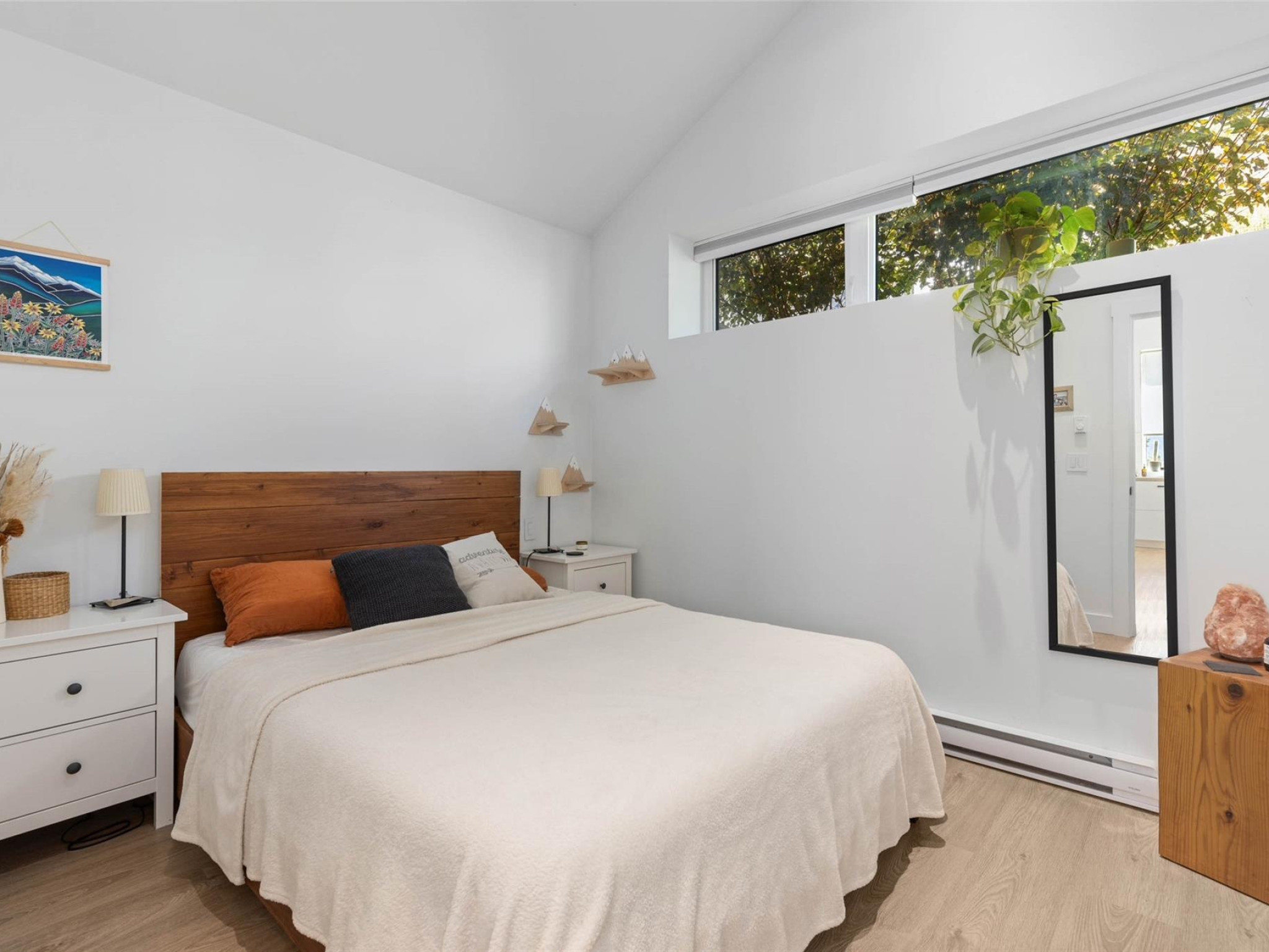 7676 Cerulean Drive image 33