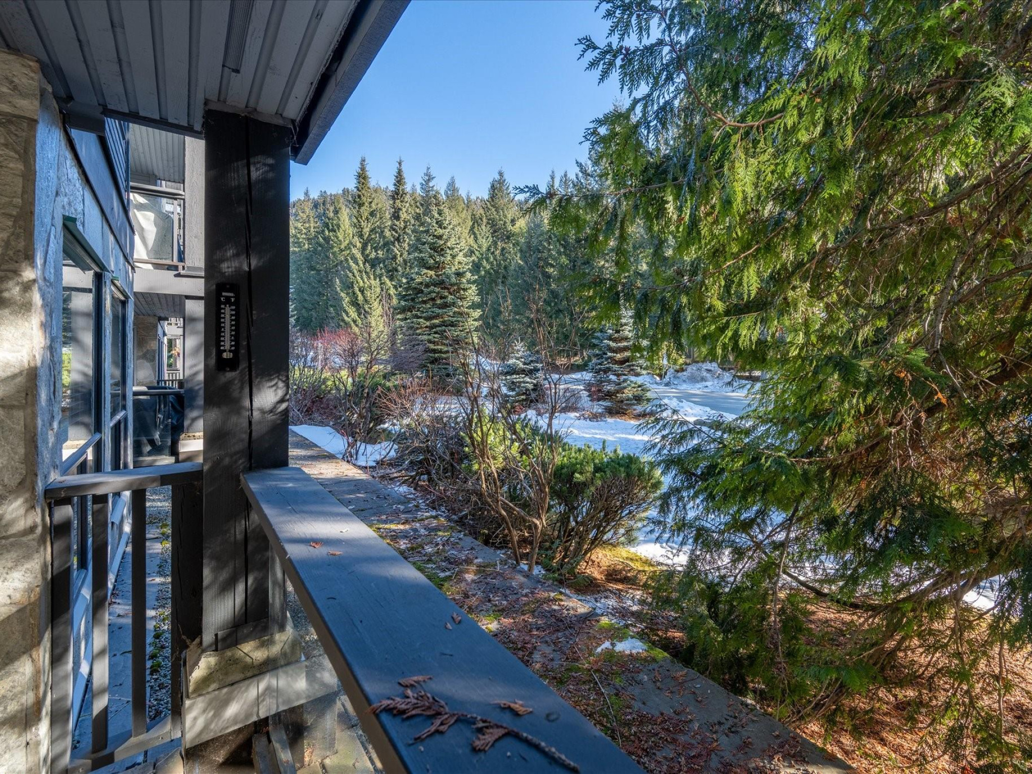 204-4821 Spearhead Drive image 9