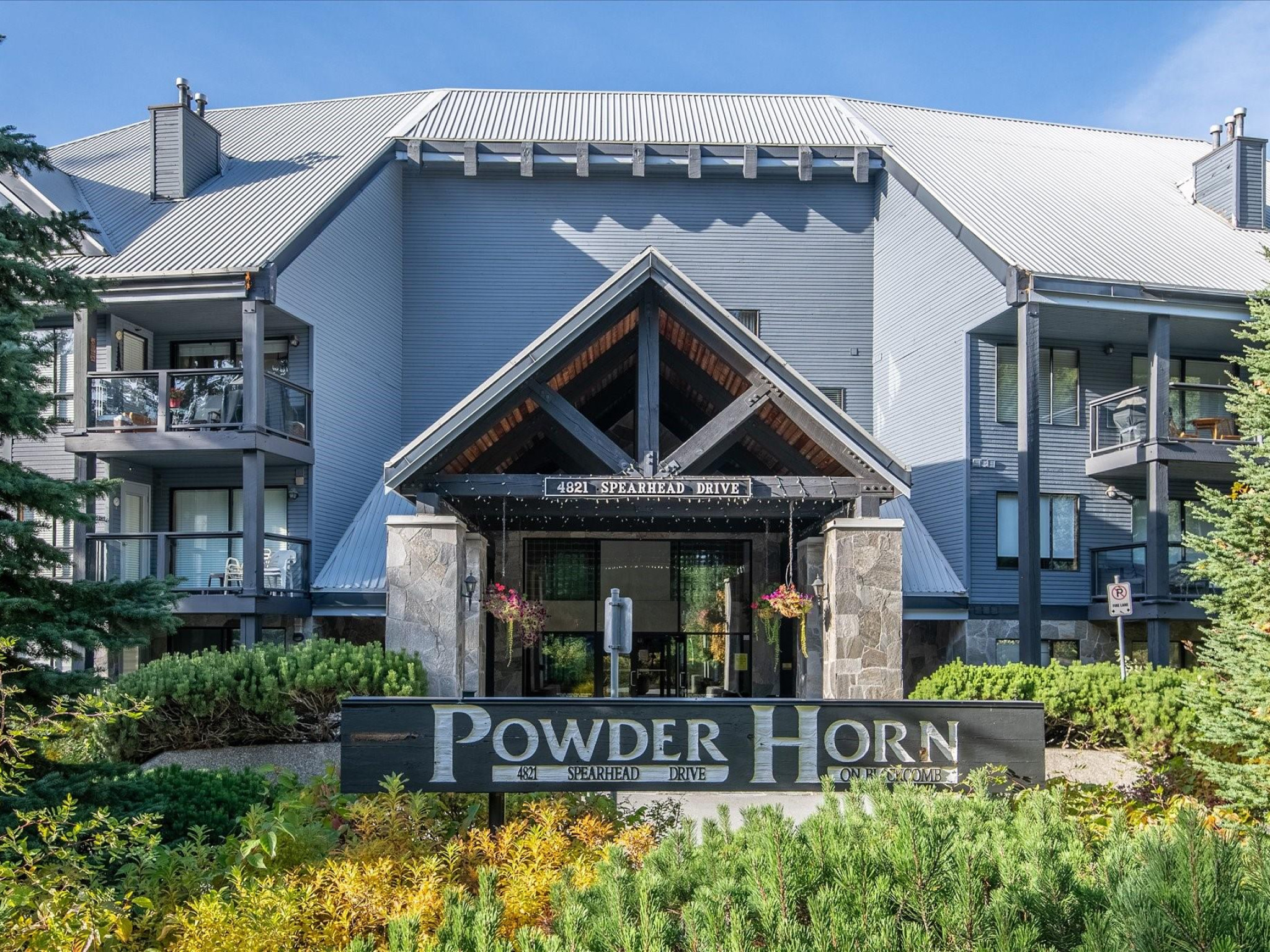 204-4821 Spearhead Drive image 24