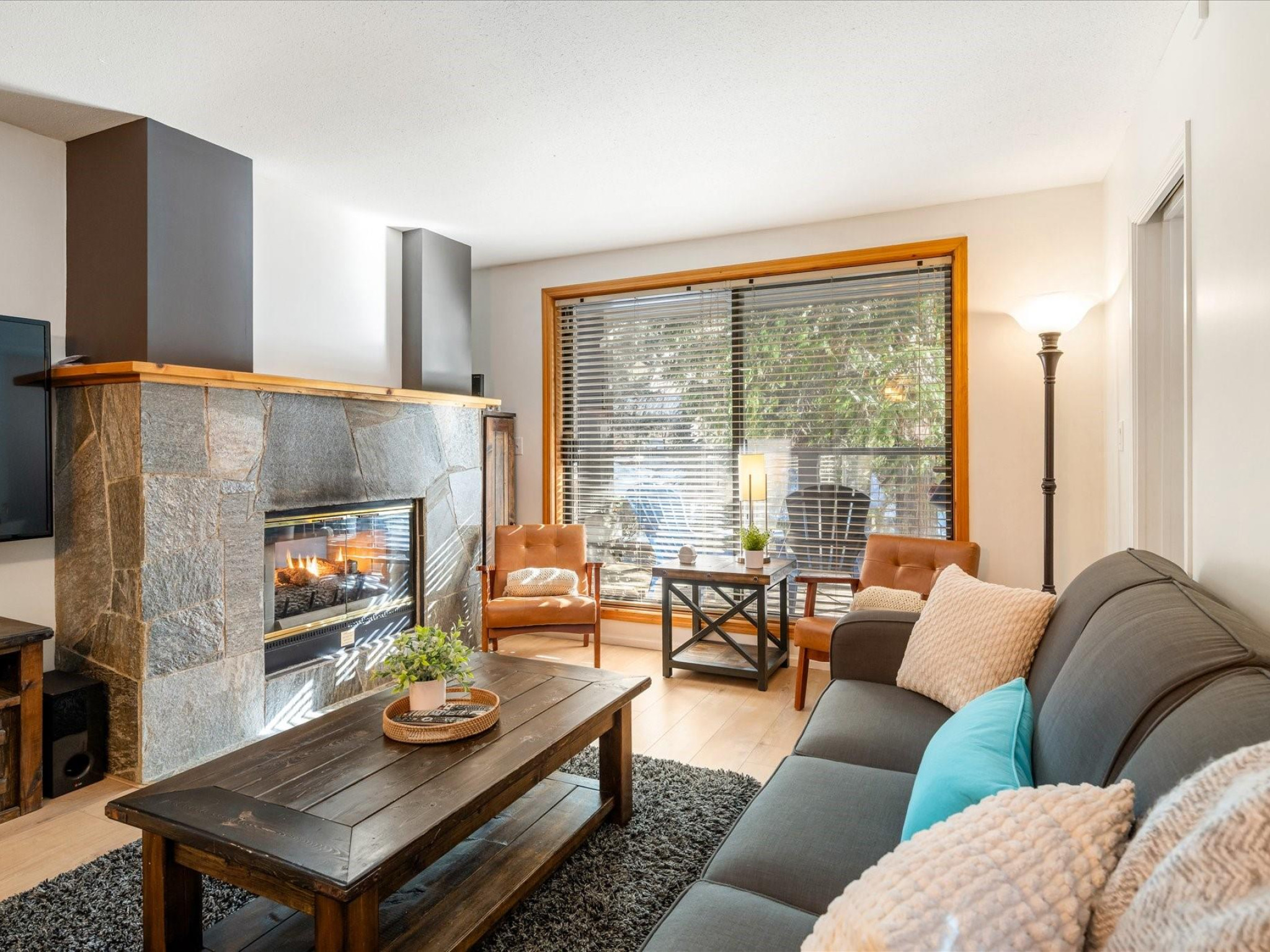 204-4821 Spearhead Drive image 3