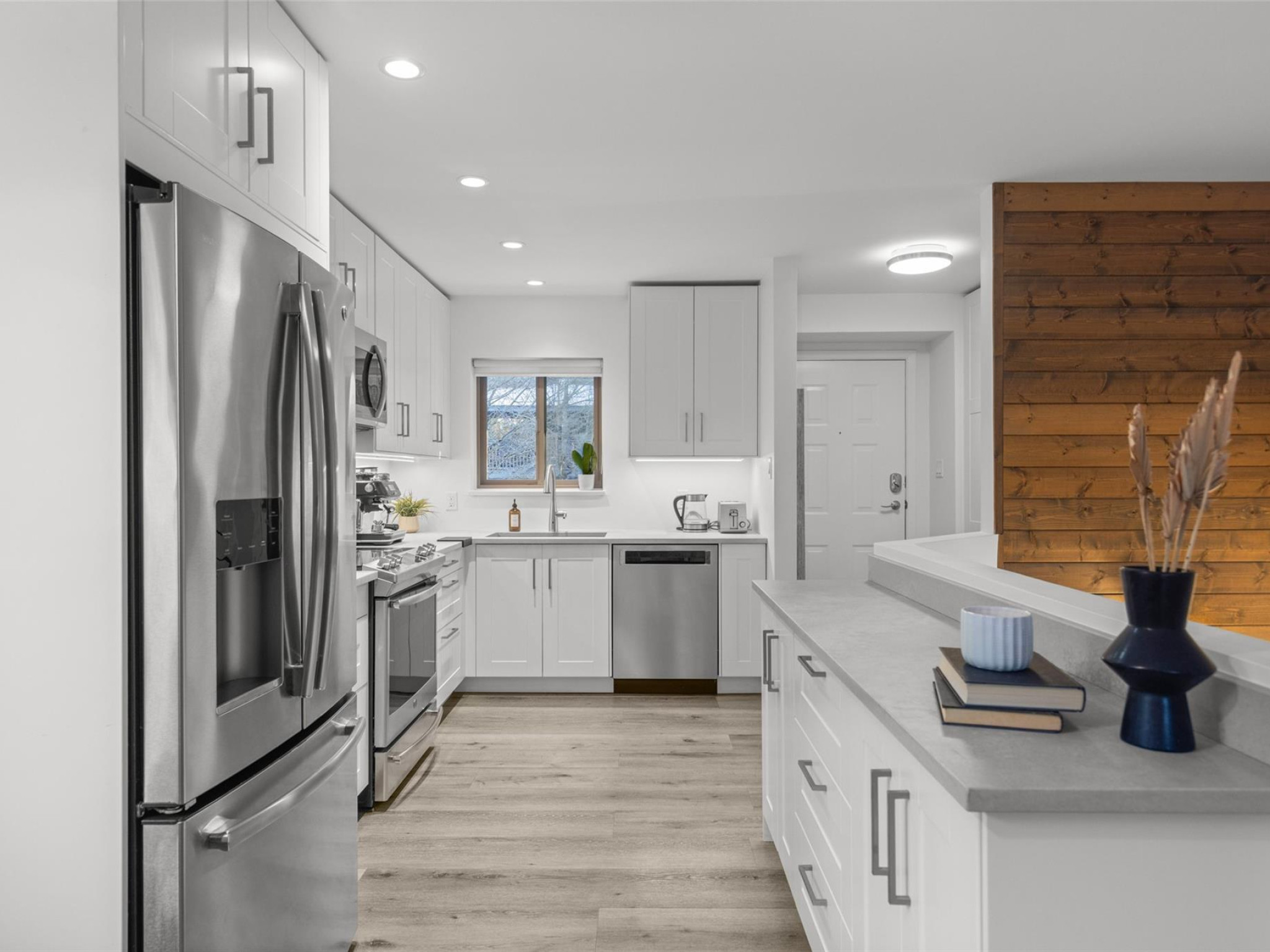 25-3102 Panorama Ridge image 2