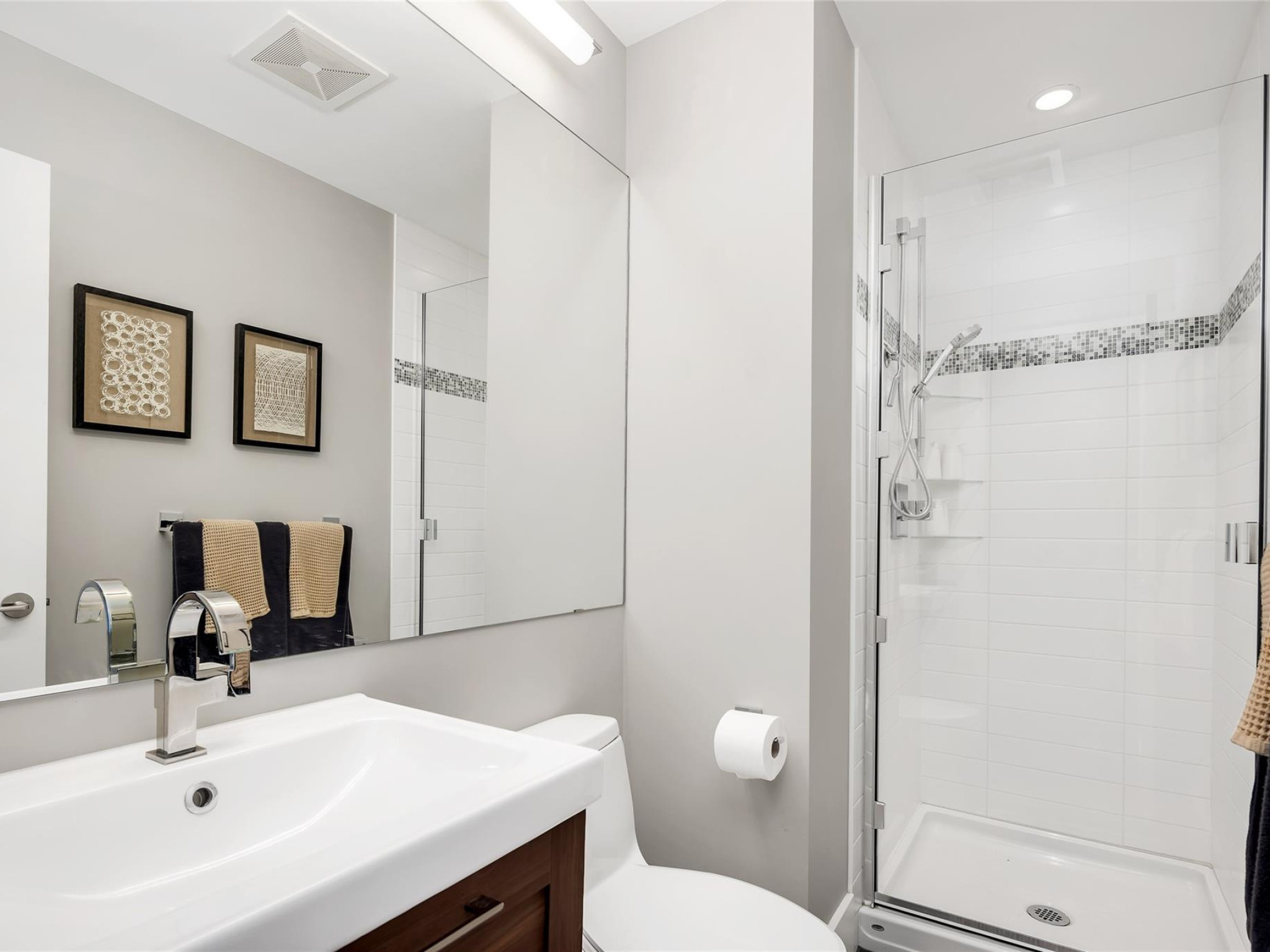 11-1240 Mount Fee Road image 9