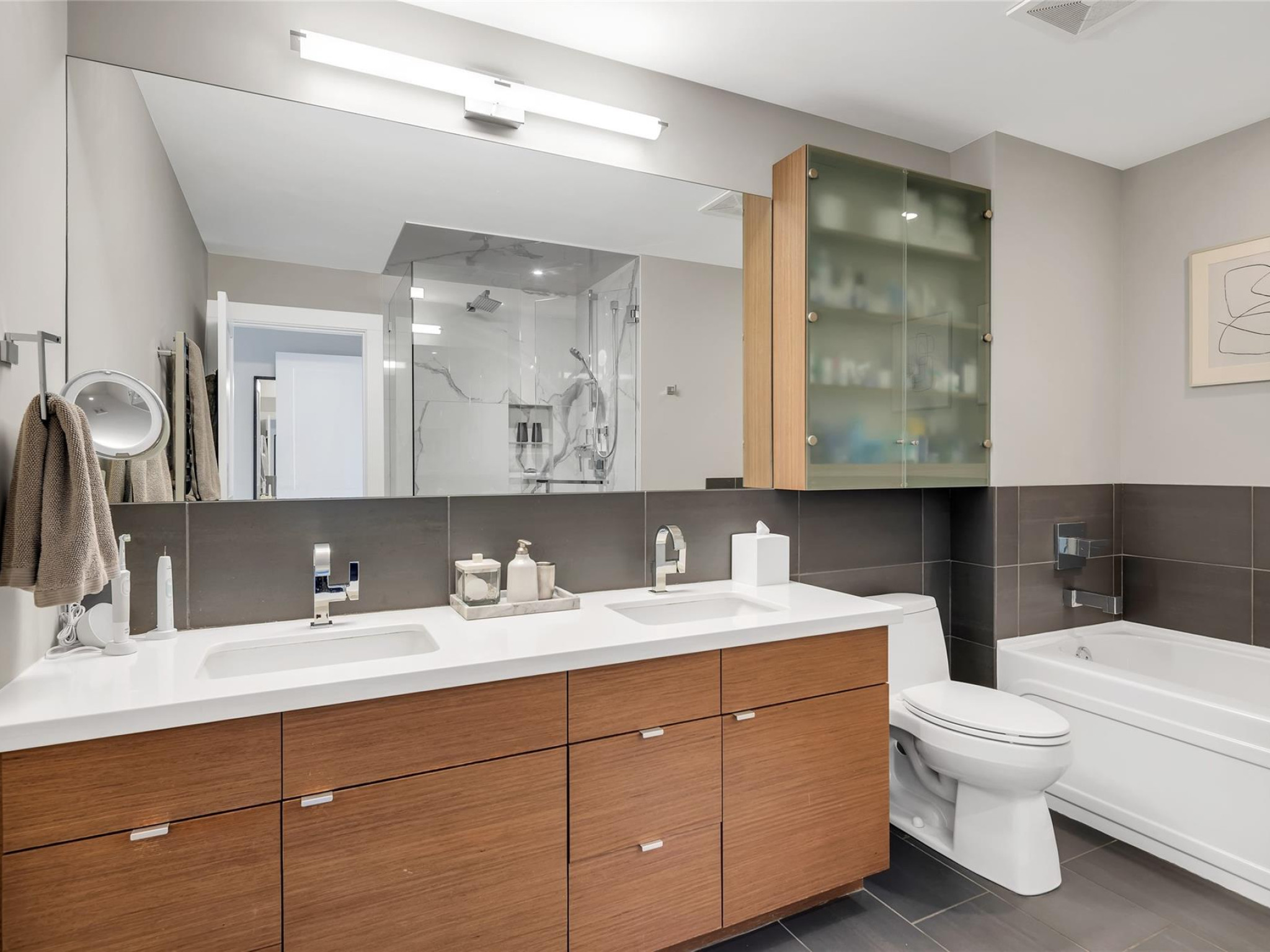 11-1240 Mount Fee Road image 18