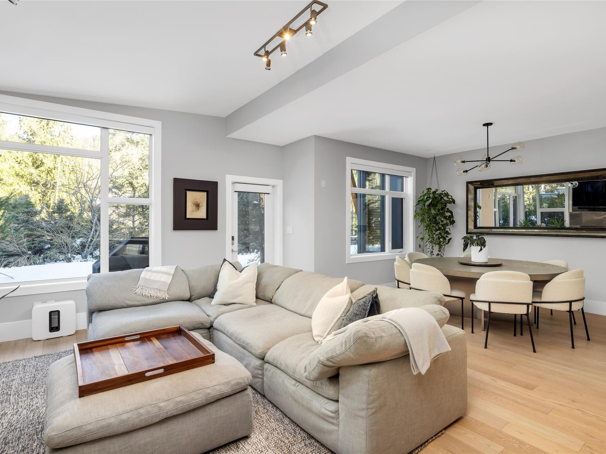 11-1240 Mount Fee Road image 3