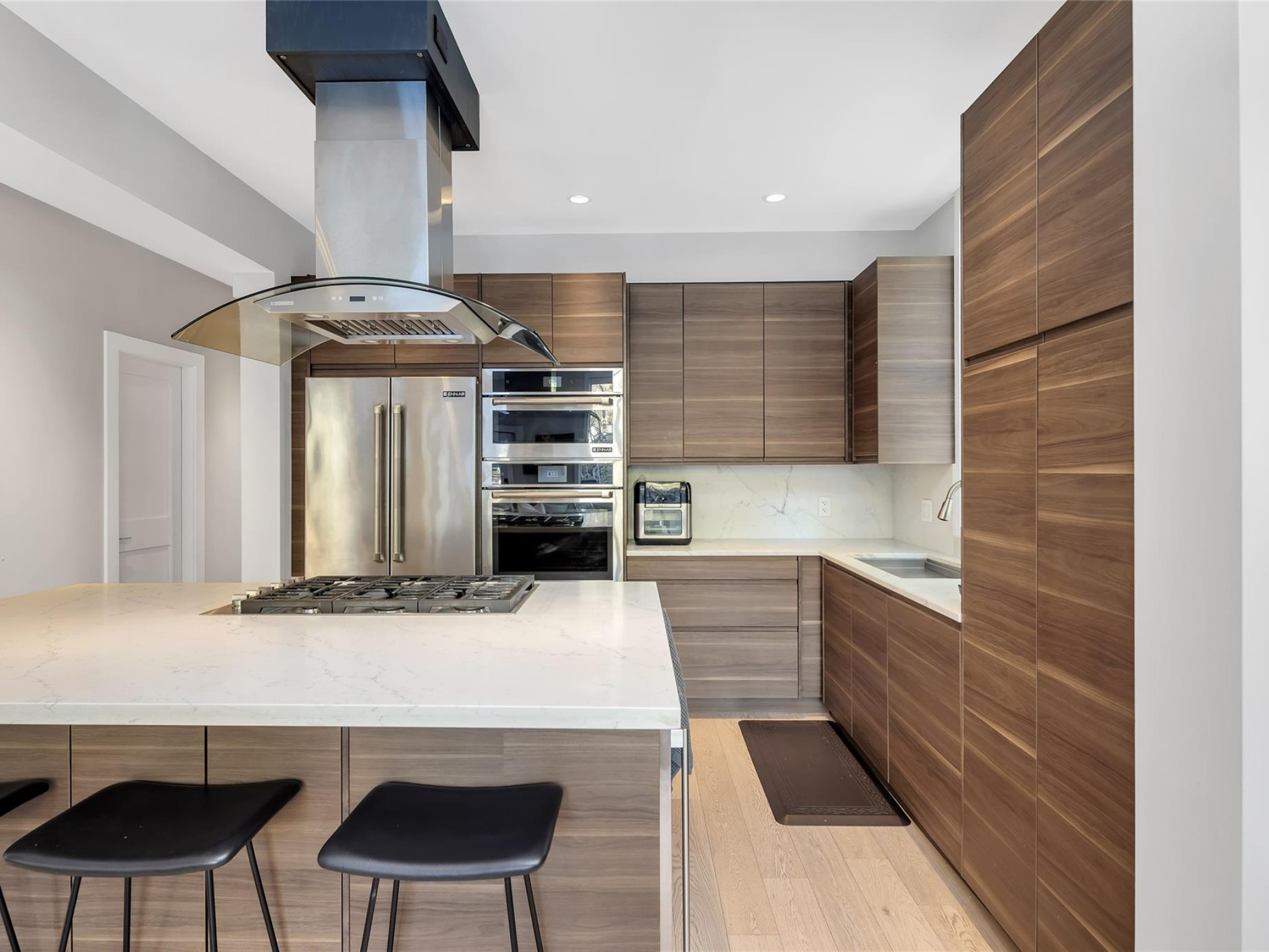 11-1240 Mount Fee Road image 6