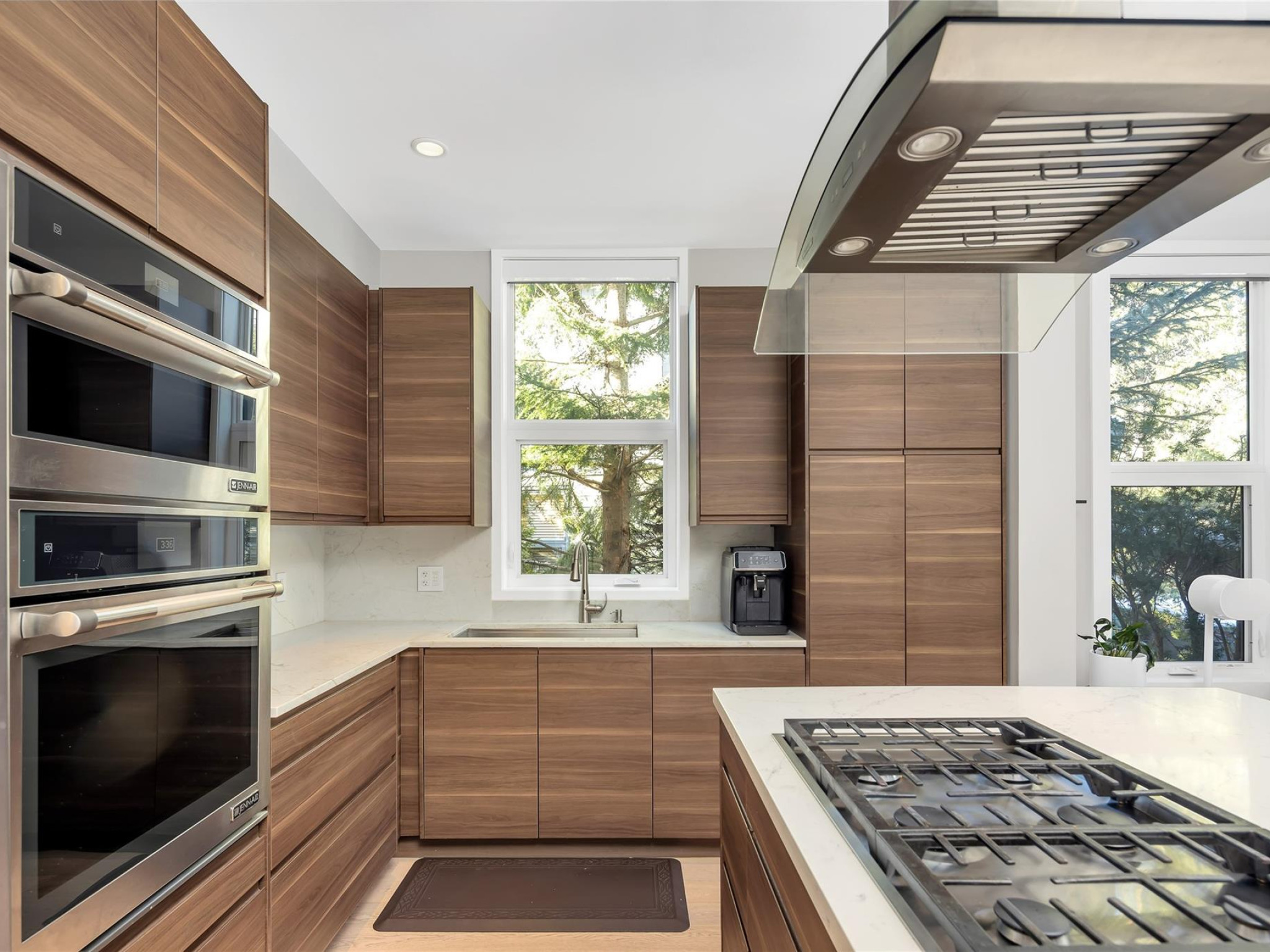 11-1240 Mount Fee Road image 7