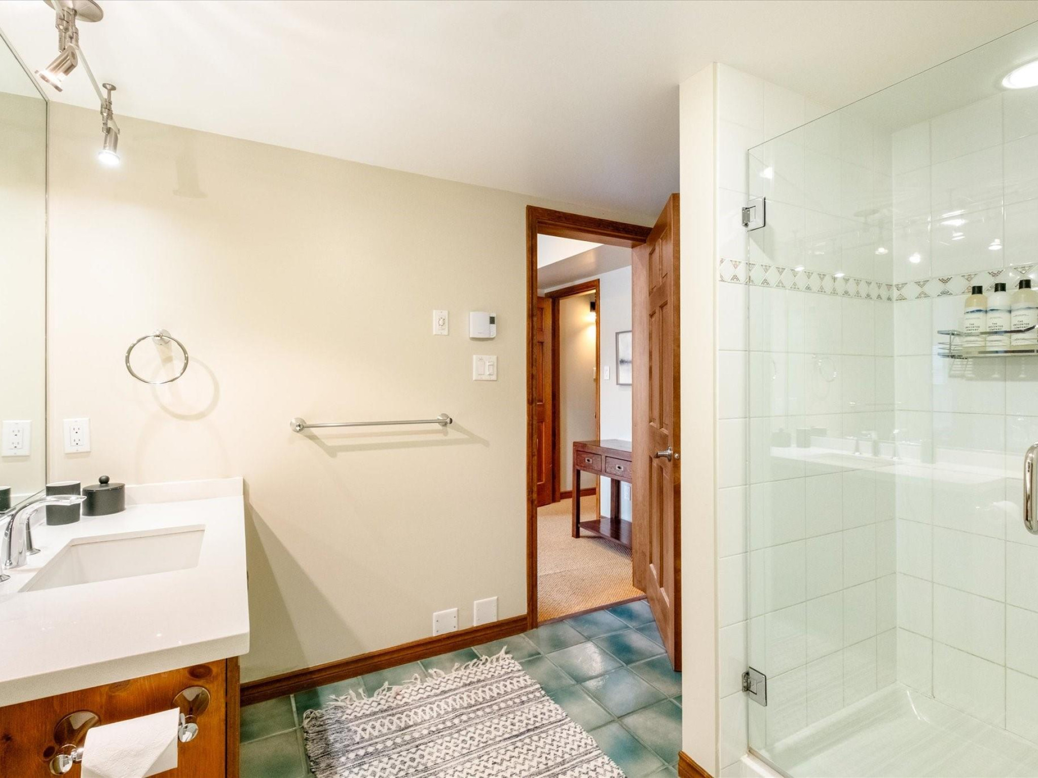 13-4644 Blackcomb Way image 16