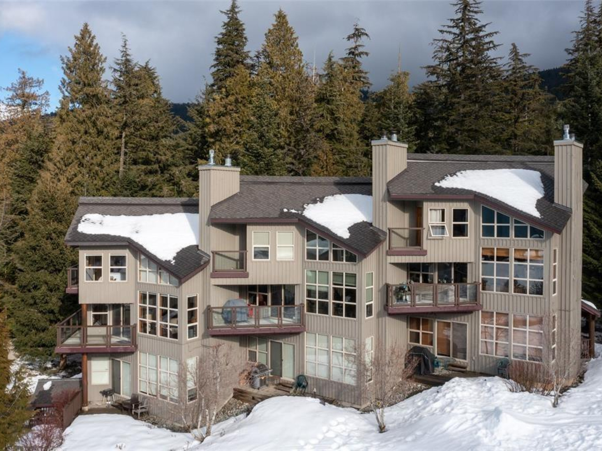 13-4644 Blackcomb Way image 26