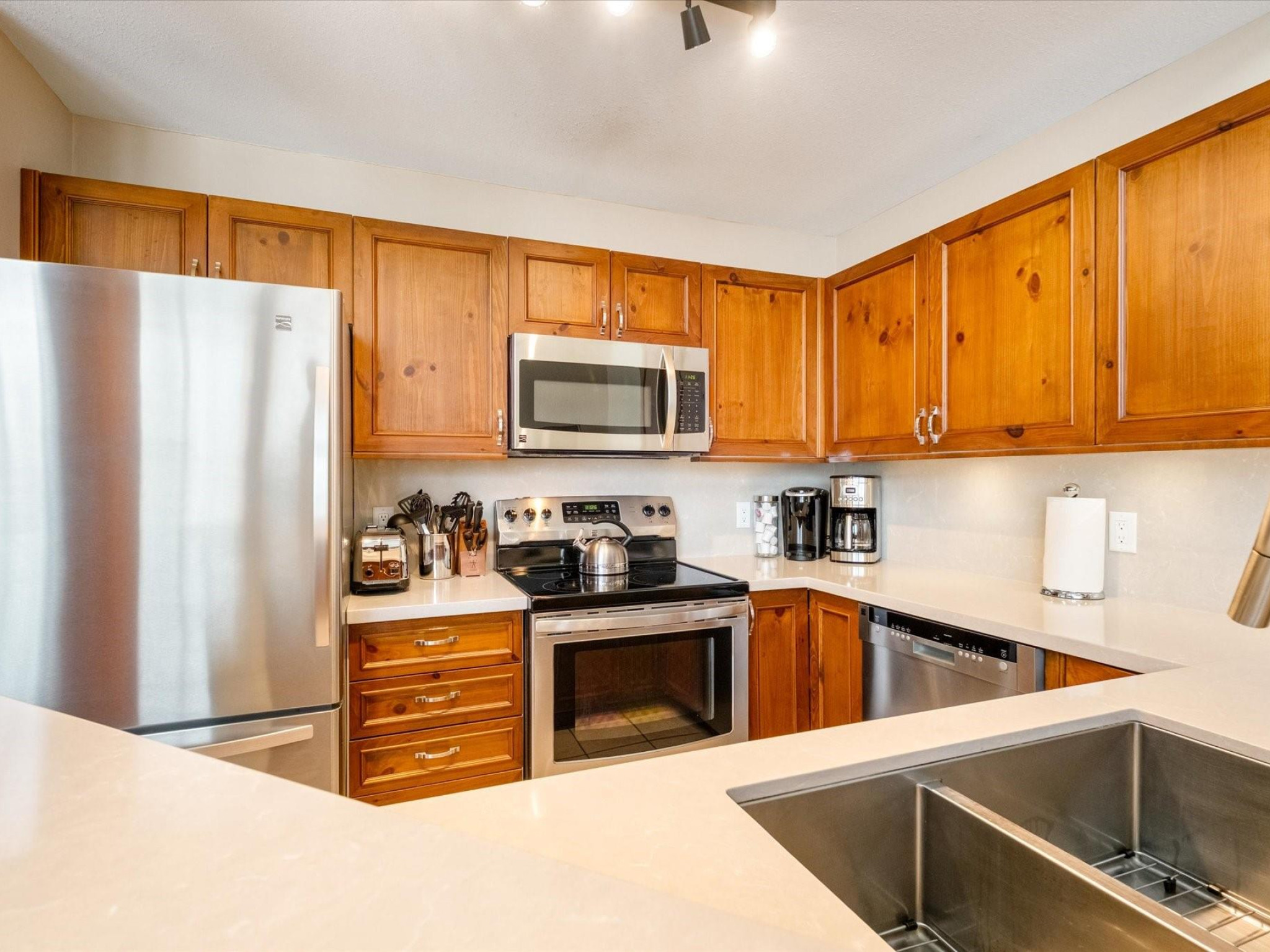 13-4644 Blackcomb Way image 4