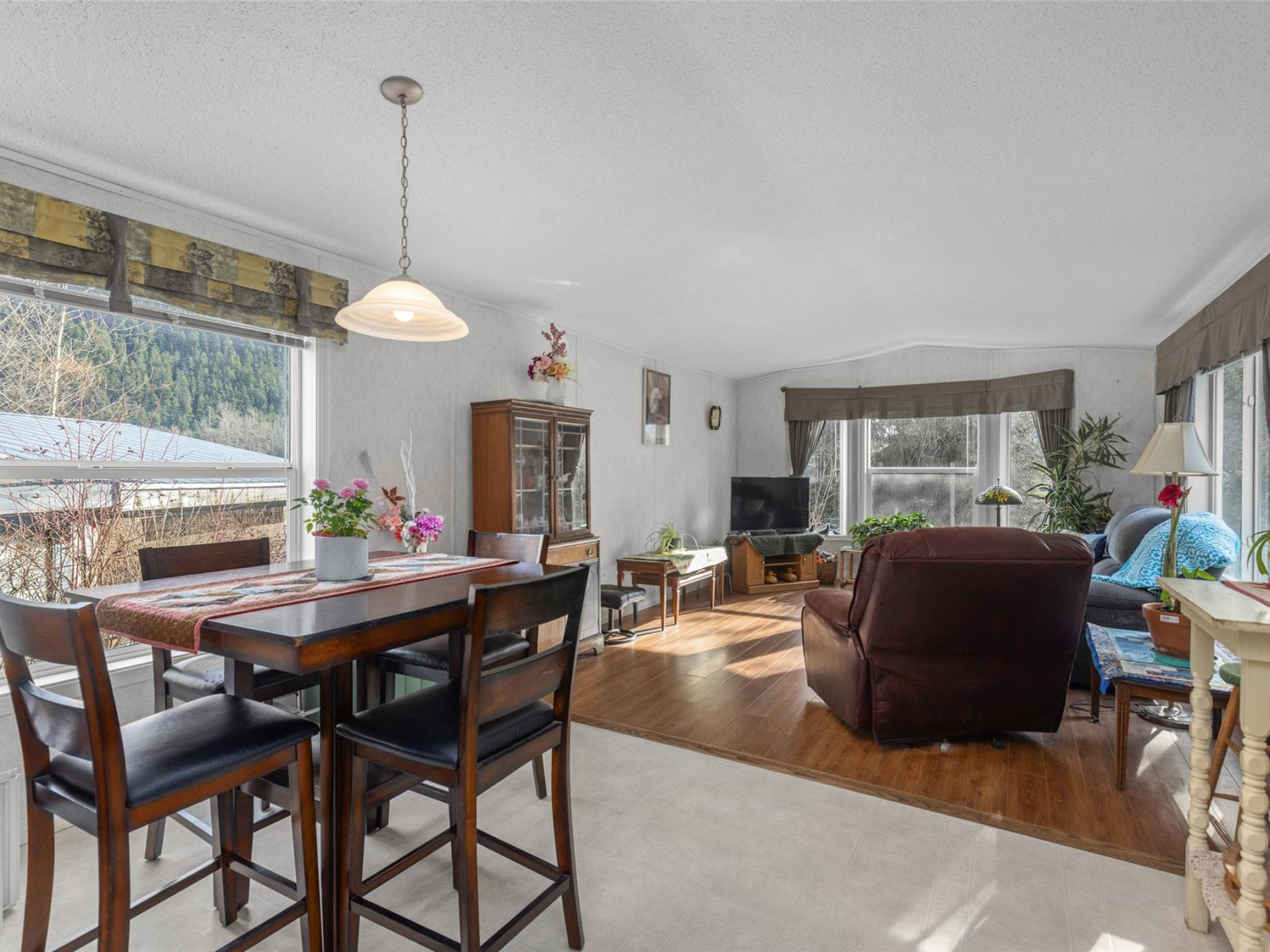 7636 Pemberton Meadows Road image 19